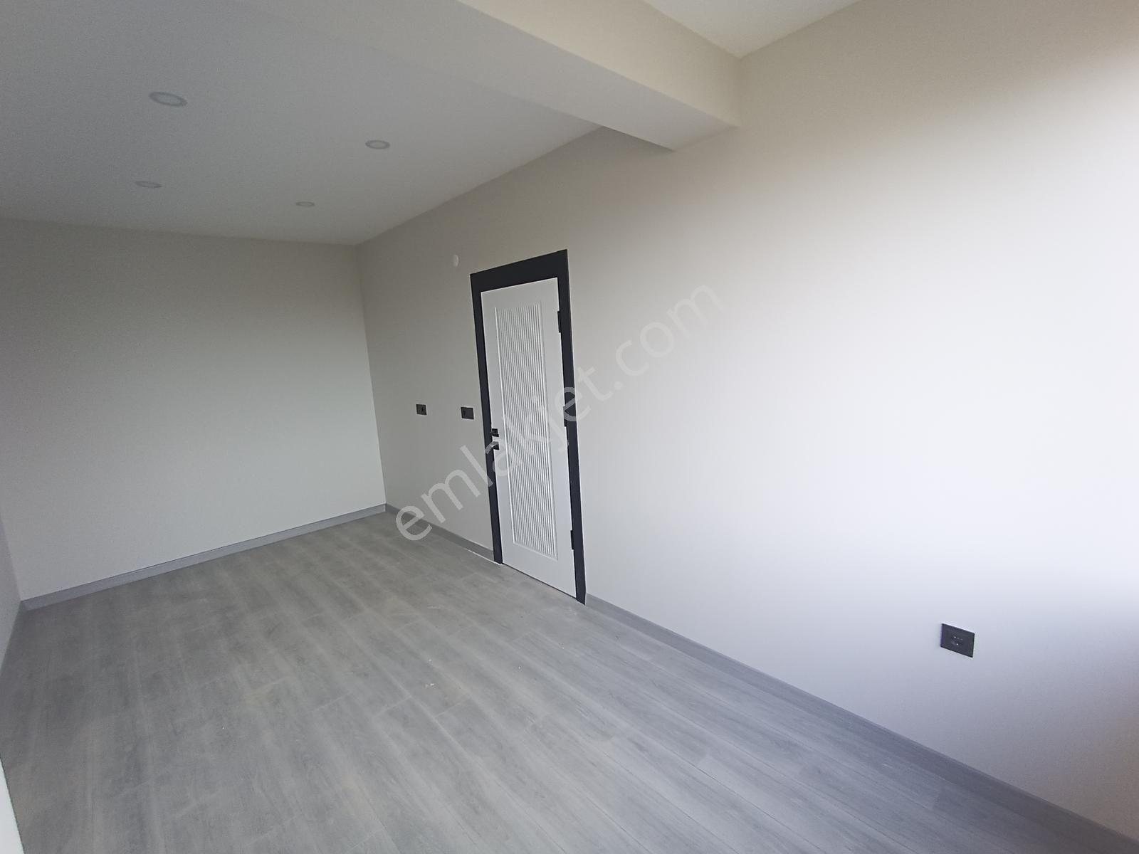 Atatürk Mah. 75 M2 Teraslı Satılık Sıfır Amerikan Mutfaklı 2+1 - Görsel 13