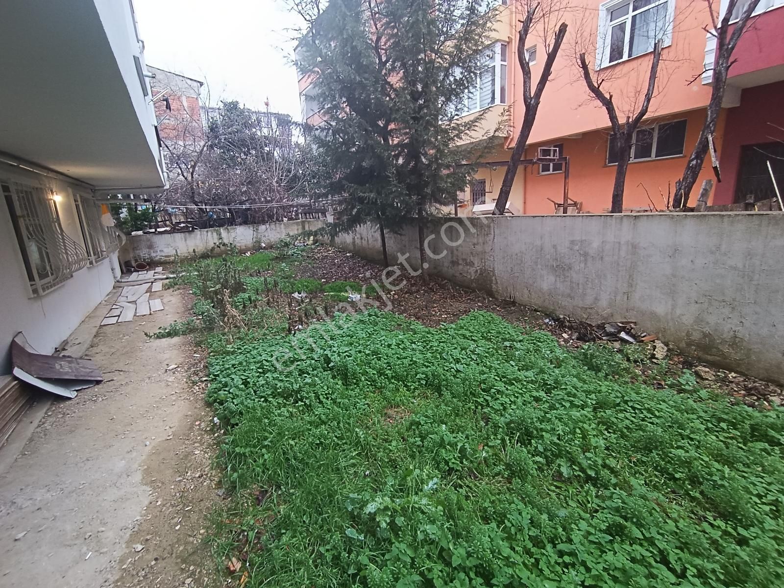 Ortacami Mah. Salıpazarı Üst Tarafında Satılık İskanlı 2+1 - Görsel 20