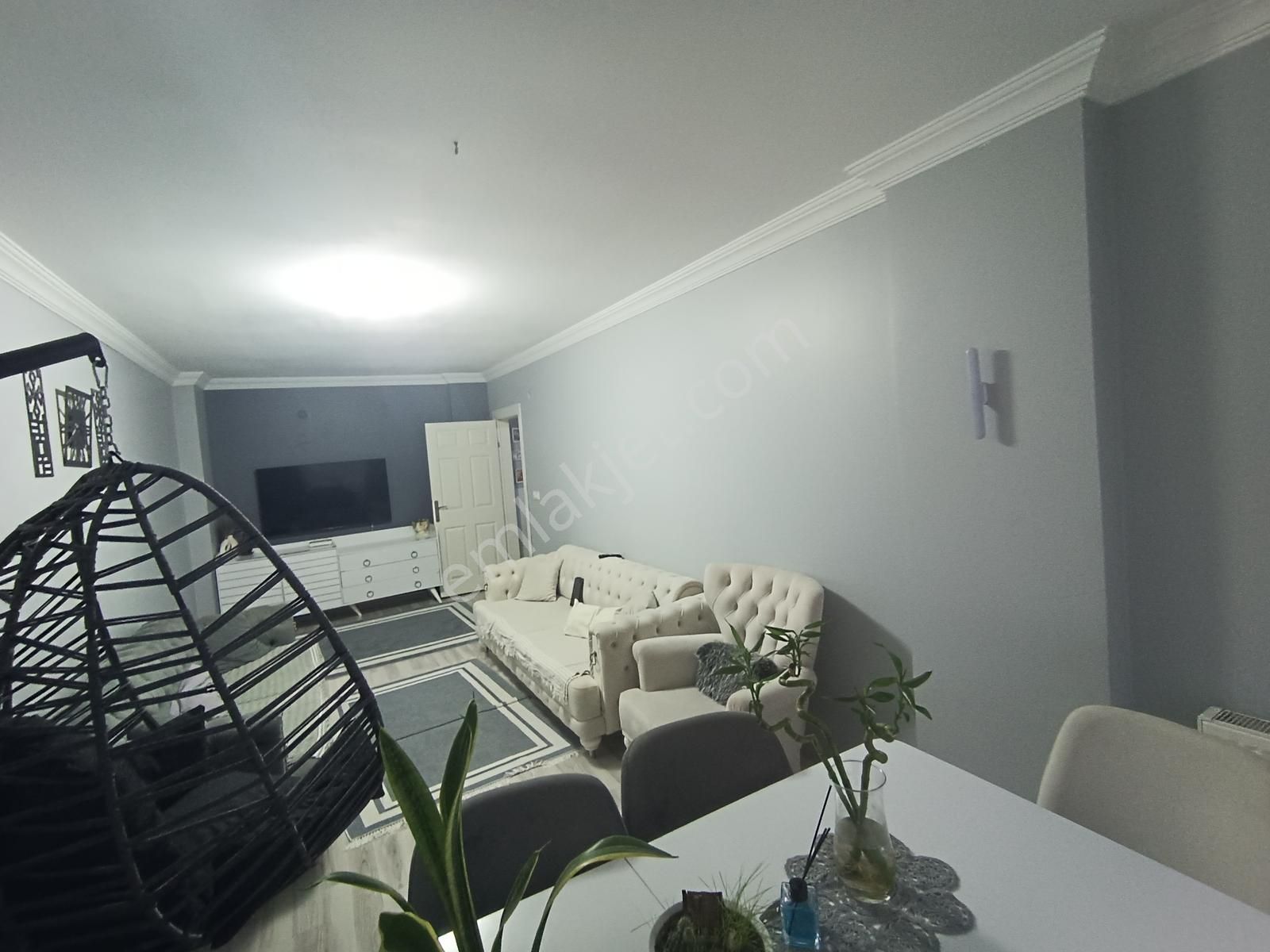 Ortacami Mah. Salıpazarı Üst Tarafında Satılık İskanlı 2+1 - Görsel 5