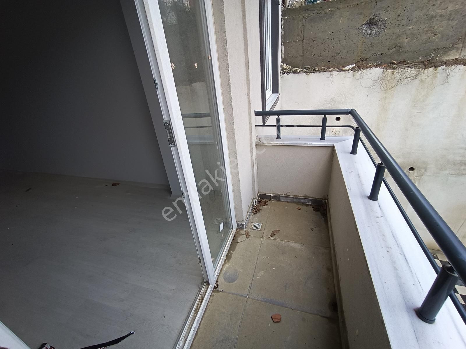 Çiftlikönü Mah. Eski Otogar Yanında Satılık Sıfır İskanlı 3+1 - Görsel 20