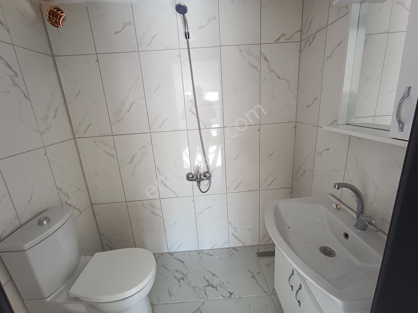 Çınarlı Mah İskanlı Deniz Manzaralı Geniş Teraslı Dubleks 3+1 - Görsel 14