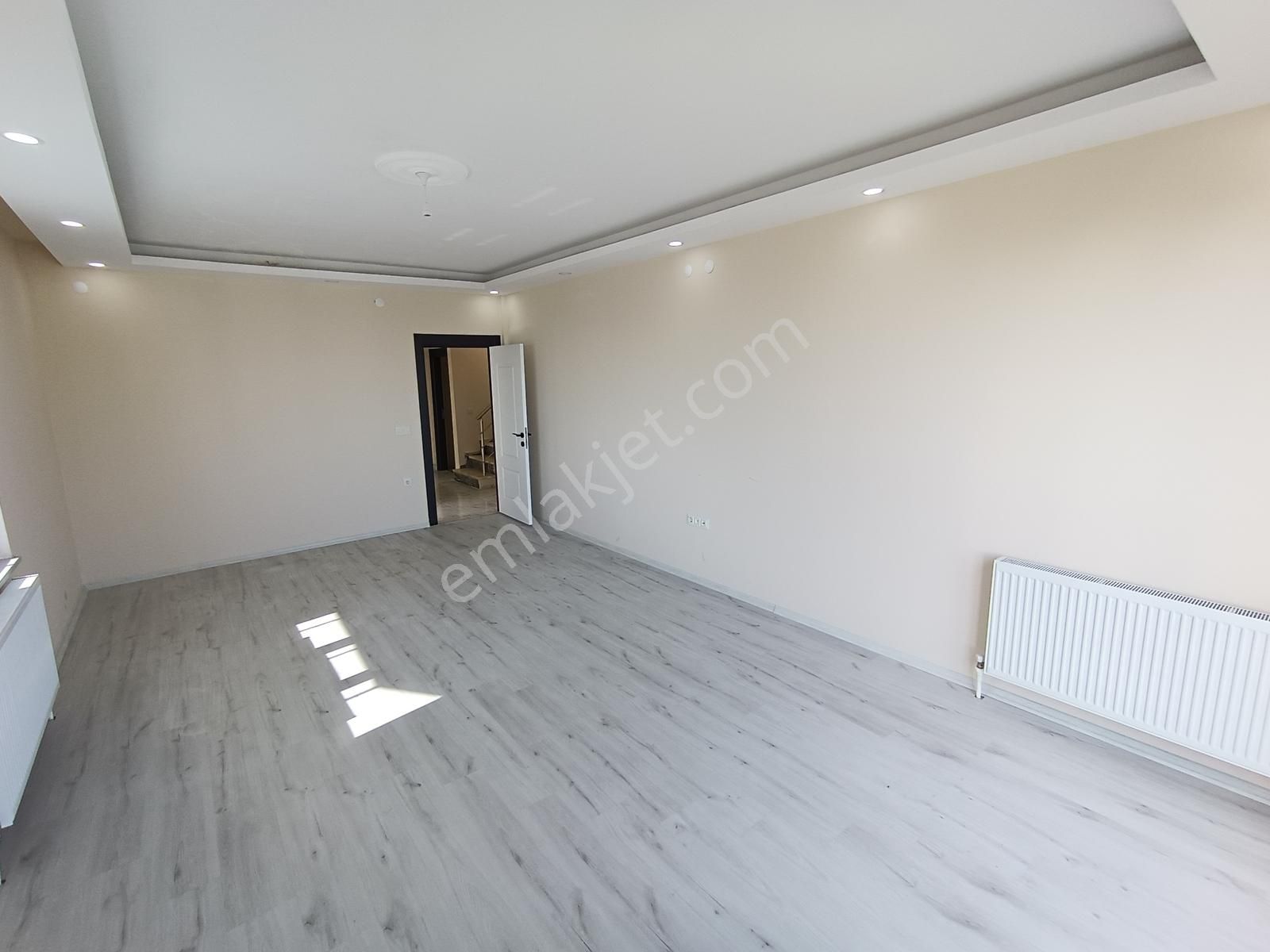 Çınarlı Mah İskanlı Deniz Manzaralı Geniş Teraslı Dubleks 3+1 - Görsel 25