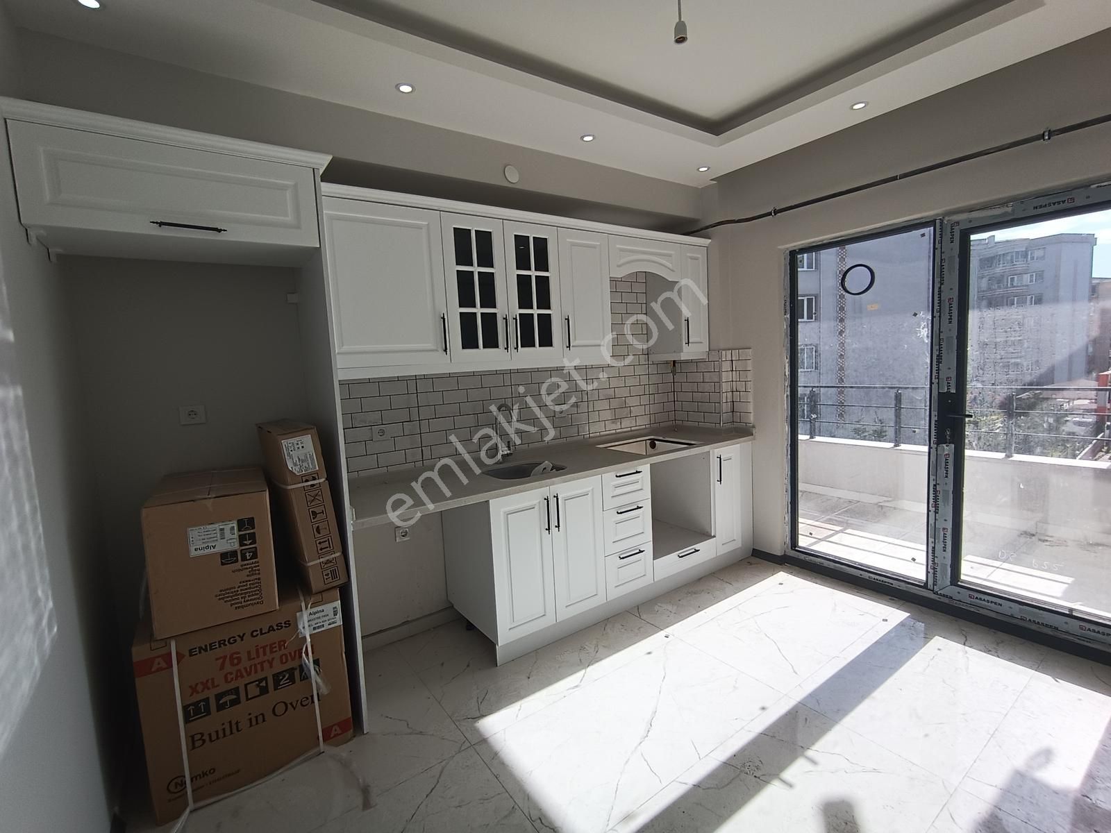 100. Mah. Satılık İskanlı Önü Açık Kombili Klimalı Sıfır 2+1 - Görsel 3