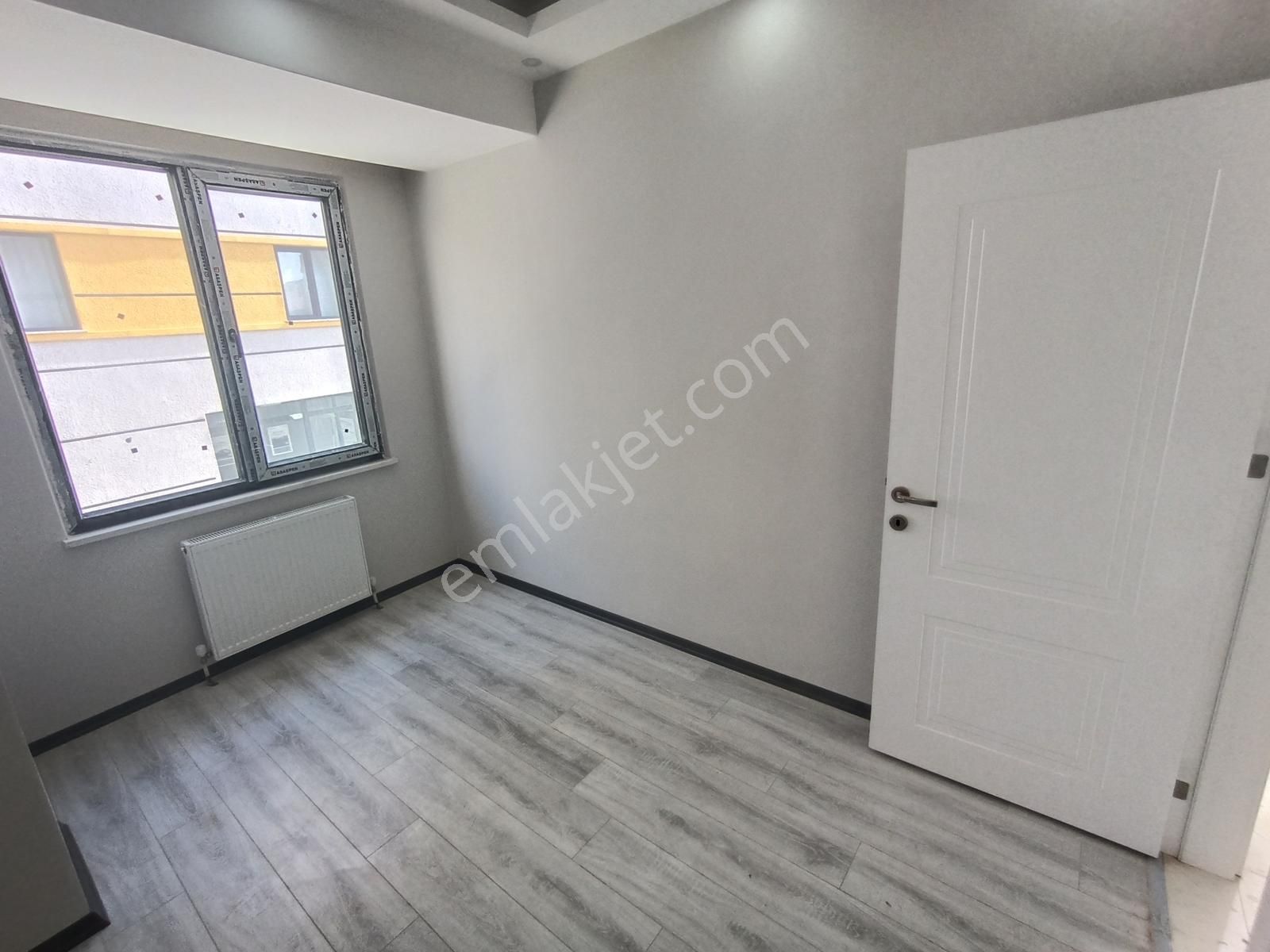 100. Mah. Satılık İskanlı Önü Açık Kombili Klimalı Sıfır 2+1 - Görsel 19