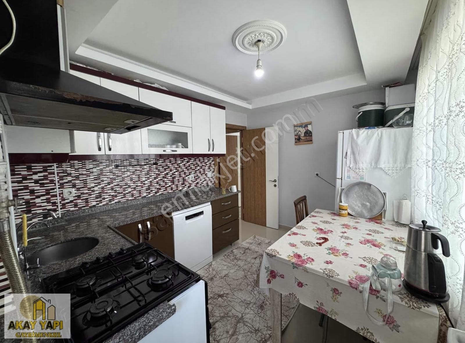 Esenyurt Akevler'de Satılık 2+1 Masrafsız Arakat Daire - Görsel 2