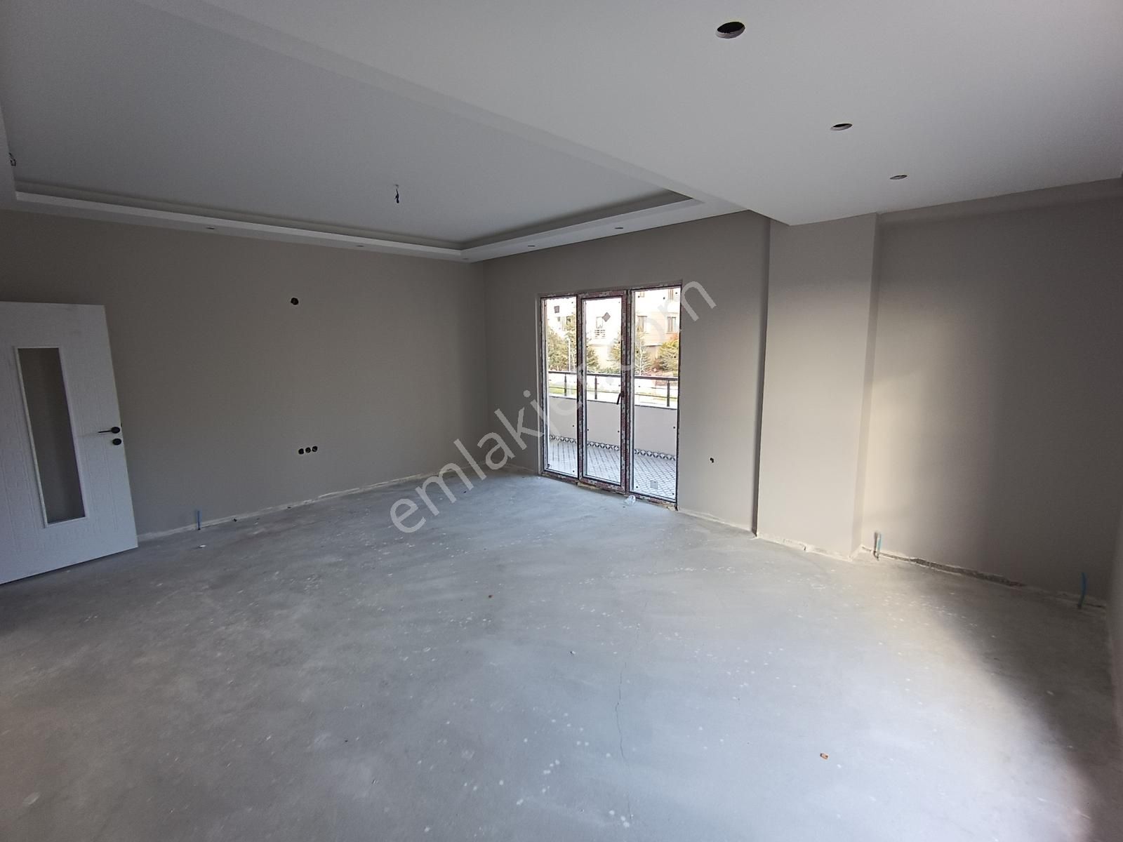 100. Yıl Mah. Satılık Ebeveyn Banyolu Sıfır 3+1 - Görsel 21