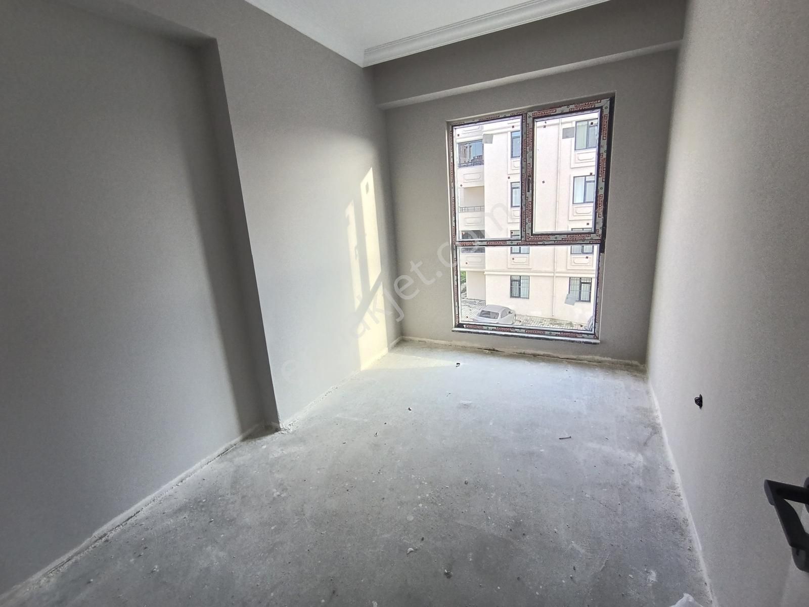 100. Yıl Mah. Satılık Ebeveyn Banyolu Sıfır 3+1 - Görsel 9