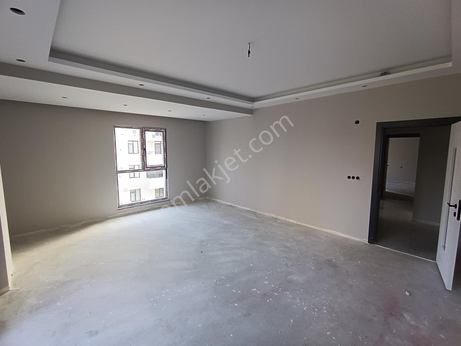 100. Yıl Mah. Satılık Ebeveyn Banyolu Sıfır 3+1 - Görsel 14