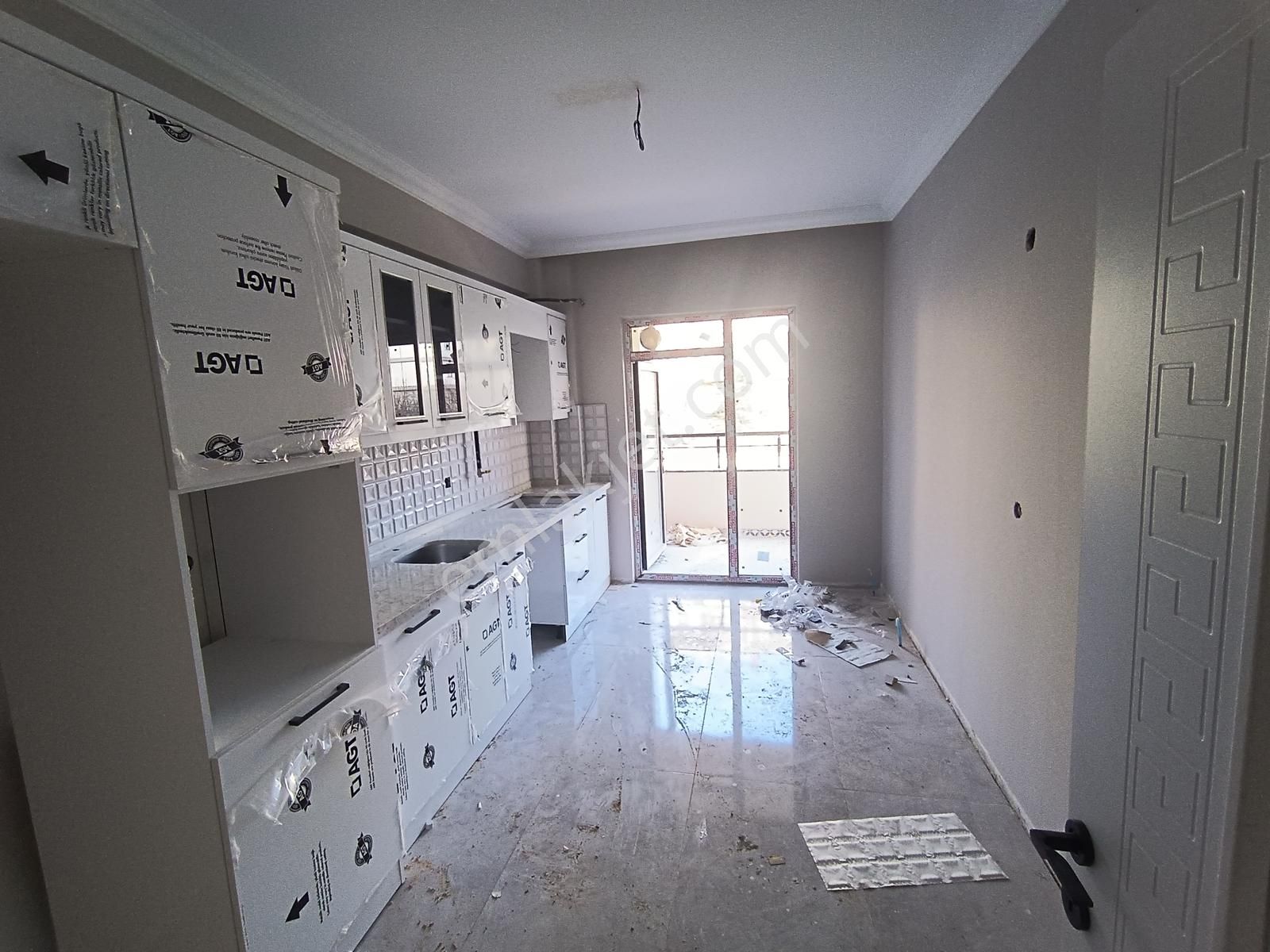 100. Yıl Mah. Satılık Ebeveyn Banyolu Sıfır 3+1 - Görsel 12