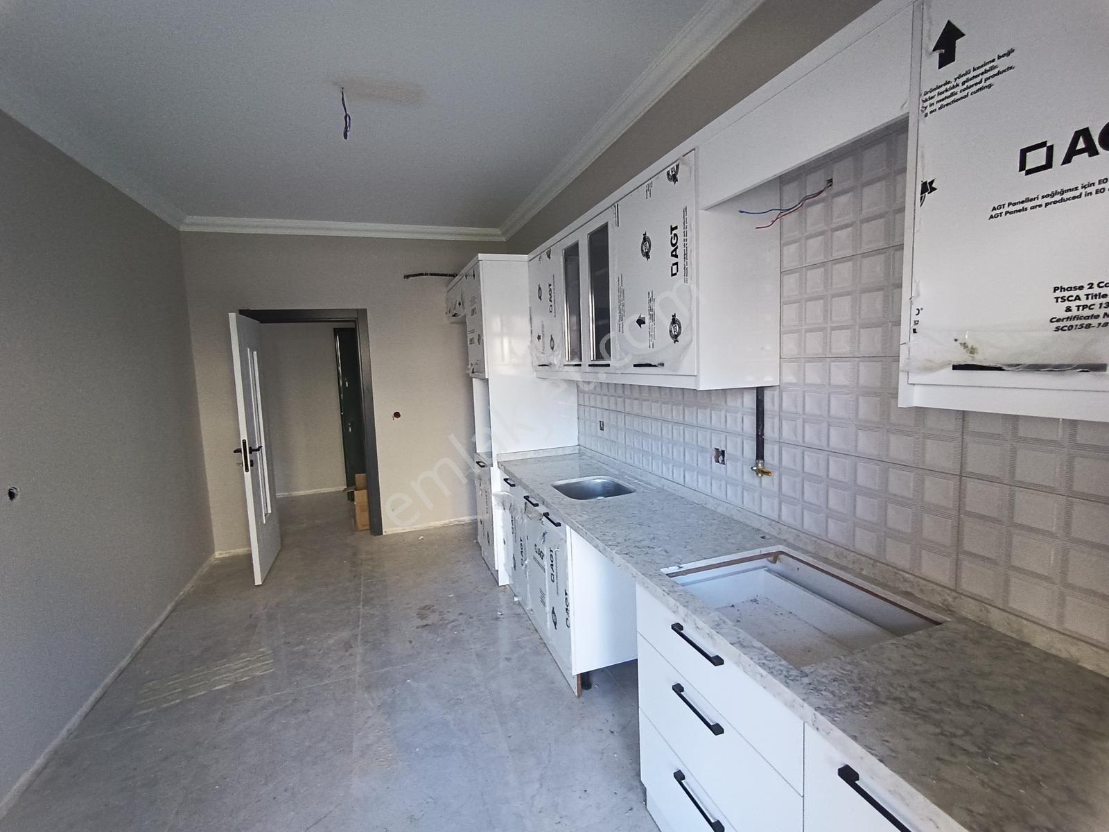 100. Yıl Mah. Satılık Ebeveyn Banyolu Sıfır 3+1 - Görsel 23