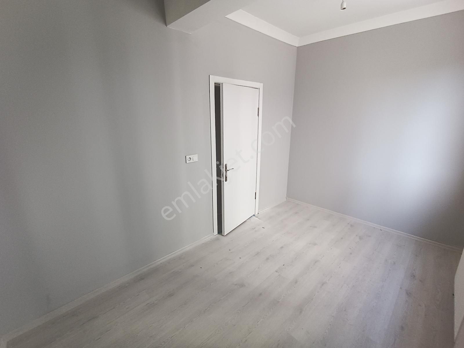 Acil Satılık Karadeniz Mah.sıfır Havuzlu Kapalı Otoparklı 2+1 - Görsel 8