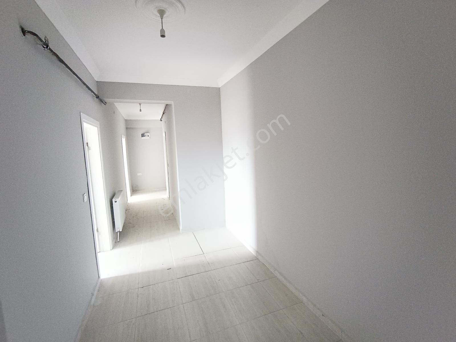 Acil Satılık Karadeniz Mah.sıfır Havuzlu Kapalı Otoparklı 2+1 - Görsel 2