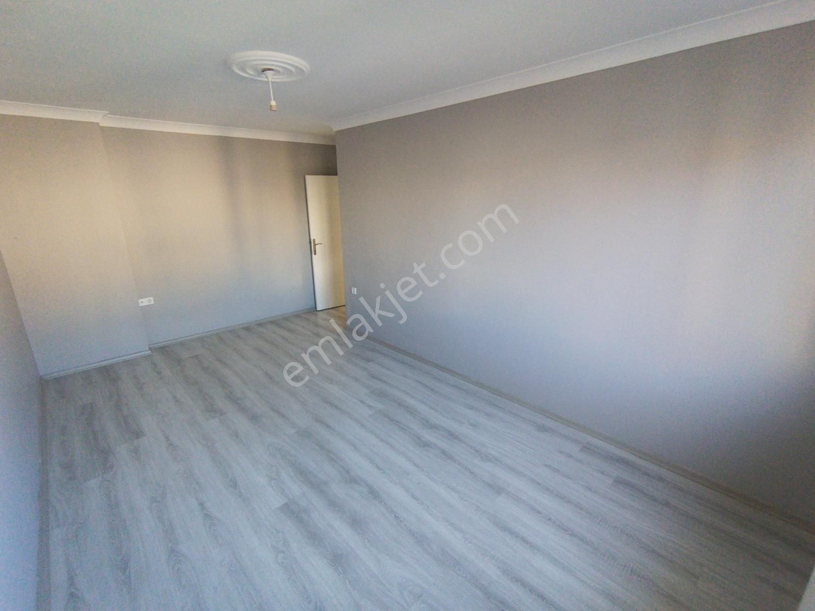 Çınarlı Mah. 7 Yıllık Binada Satılık İskanlı Önü Açık 2+1 - Görsel 21