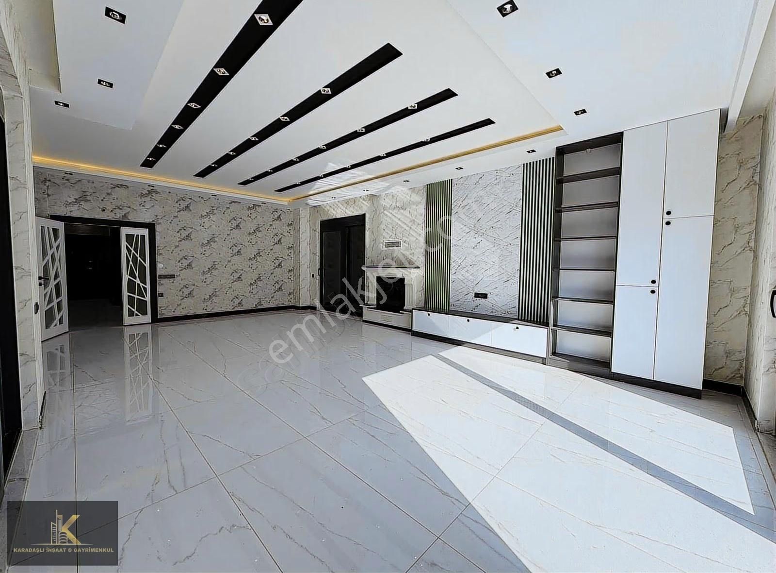 Döşemealtı Bahçeyakada 7+1 Lüks Sıfır Satılık Fırsat Villa - Görsel 27
