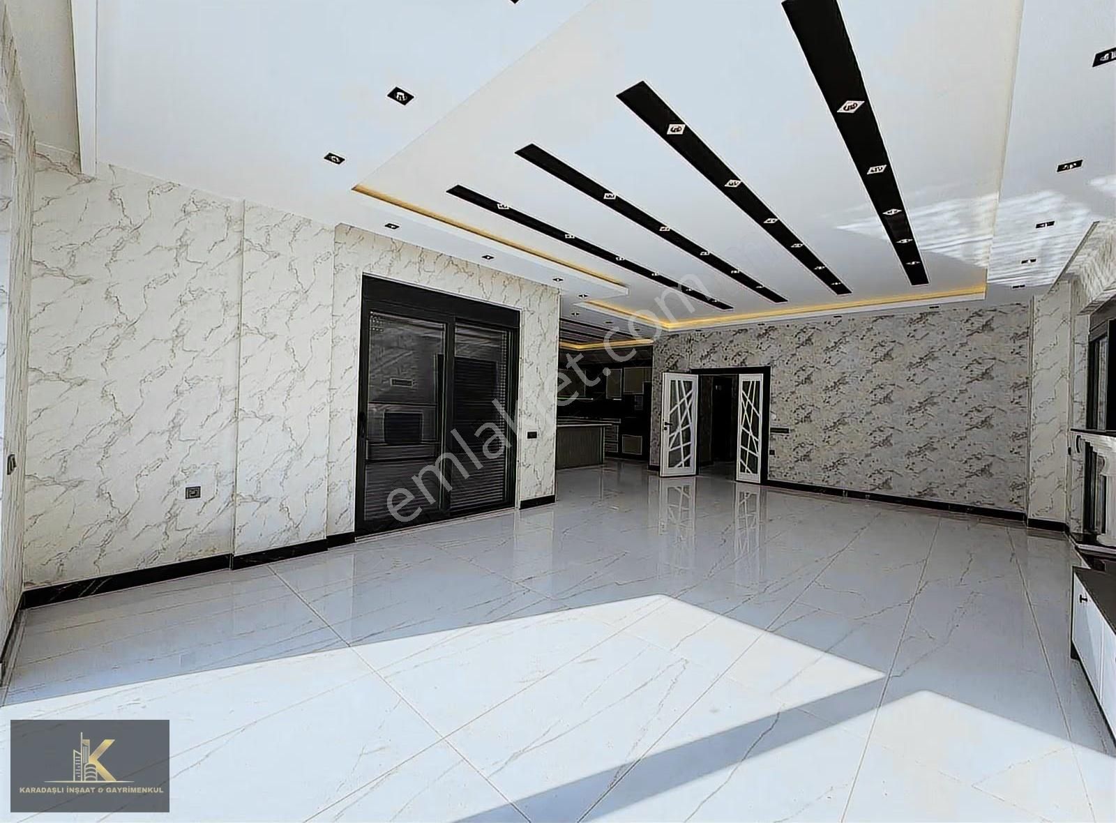 Döşemealtı Bahçeyakada 7+1 Lüks Sıfır Satılık Fırsat Villa - Görsel 15