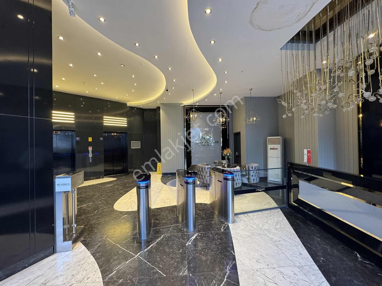 Pegaas'tan Empire İstanbul Da 2+1 17.kat Kiralık Daire - Görsel 10