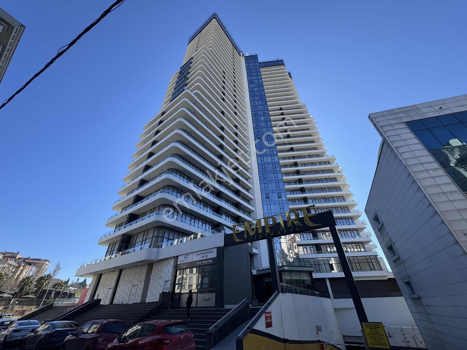 Pegaas'tan Empire İstanbul Da 2+1 17.kat Kiralık Daire - Görsel 4