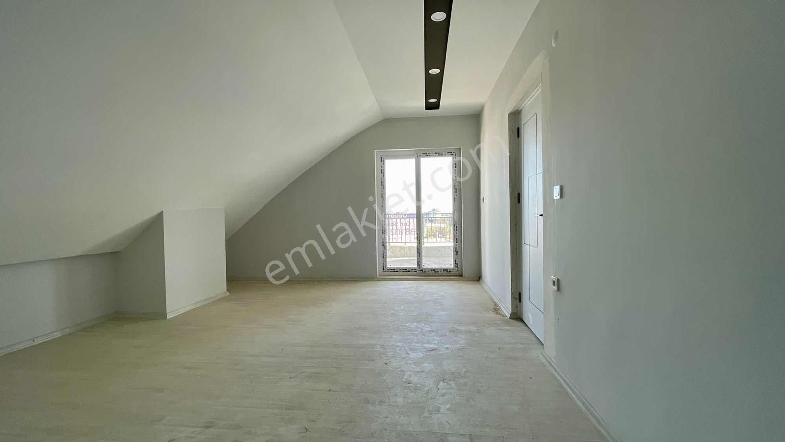 Antalya Kepez Şelale Mahallesi 5+1 Satılık Dubleks Daire! - Görsel 14