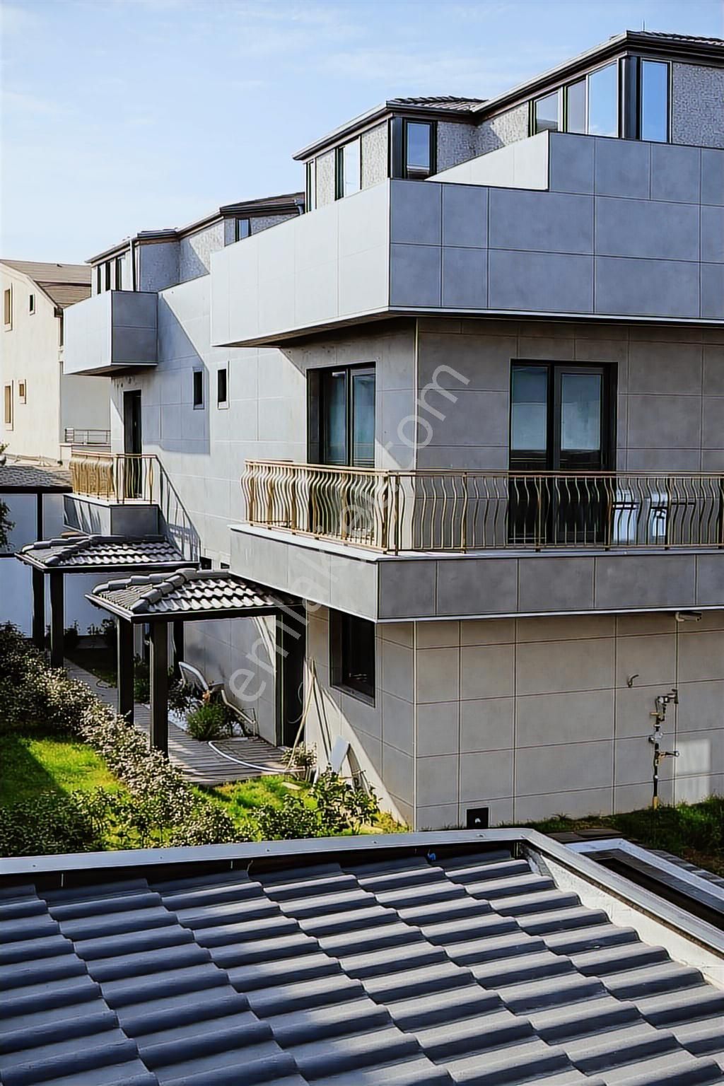 Silivri Semizkumda Deniz Manzaralı 5+1 Satılık Villa - Görsel 14