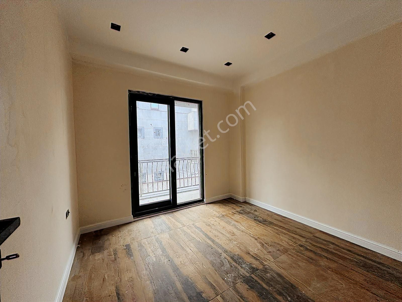 Silivri Semizkumda Deniz Manzaralı 5+1 Satılık Villa - Görsel 23