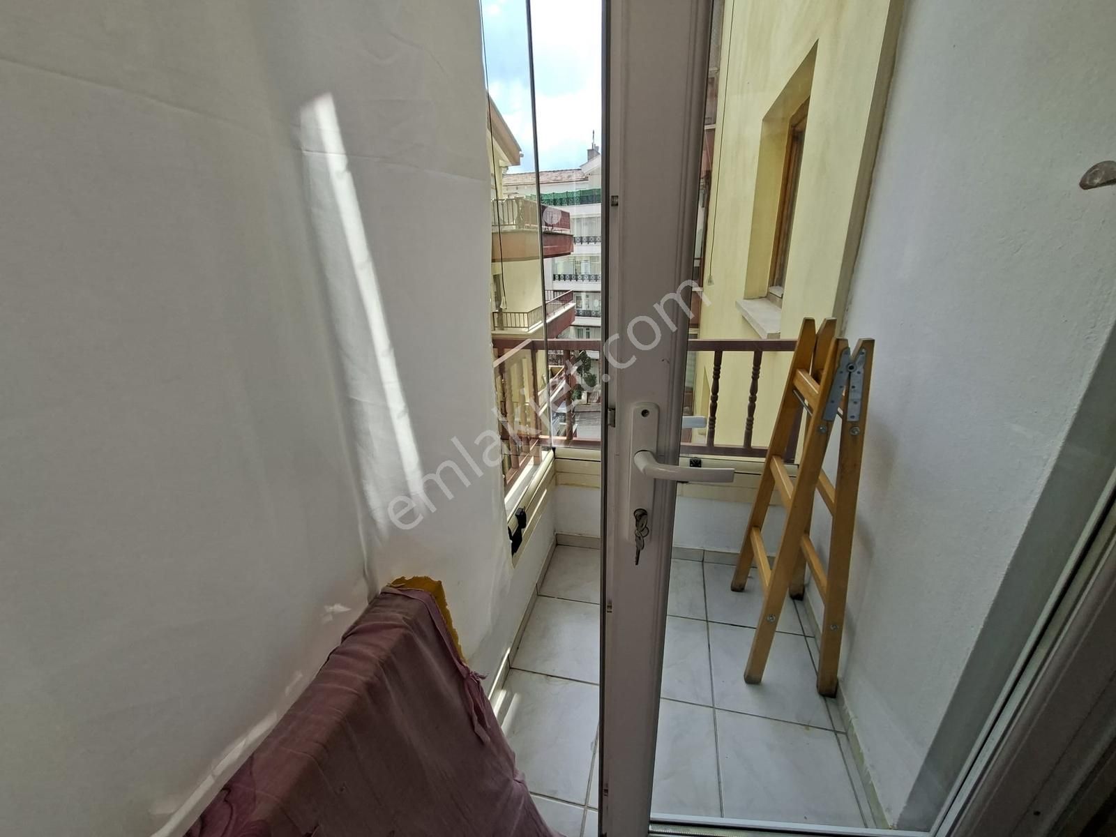 Ahşap Detaylı Geniş Terası İle Huzur Bulacağınız Dubleks Daire ! - Görsel 7