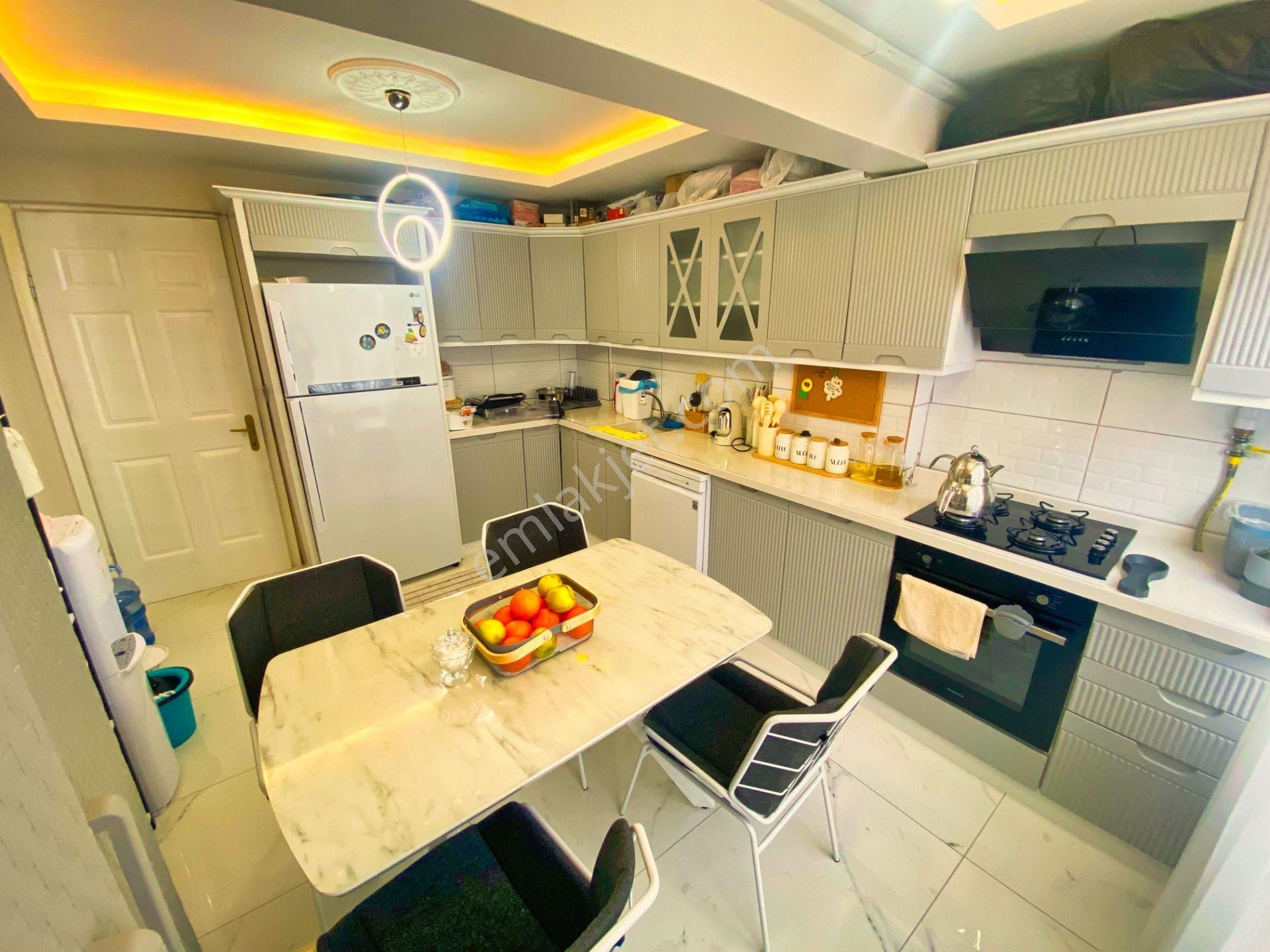 🔴🔴aktiften Akçay'ın En Prestijli Lokasyonunda Tek Yetkili Olduğumuz Masrafsız Ayrı Mutfak 3+1daire - Görsel 9