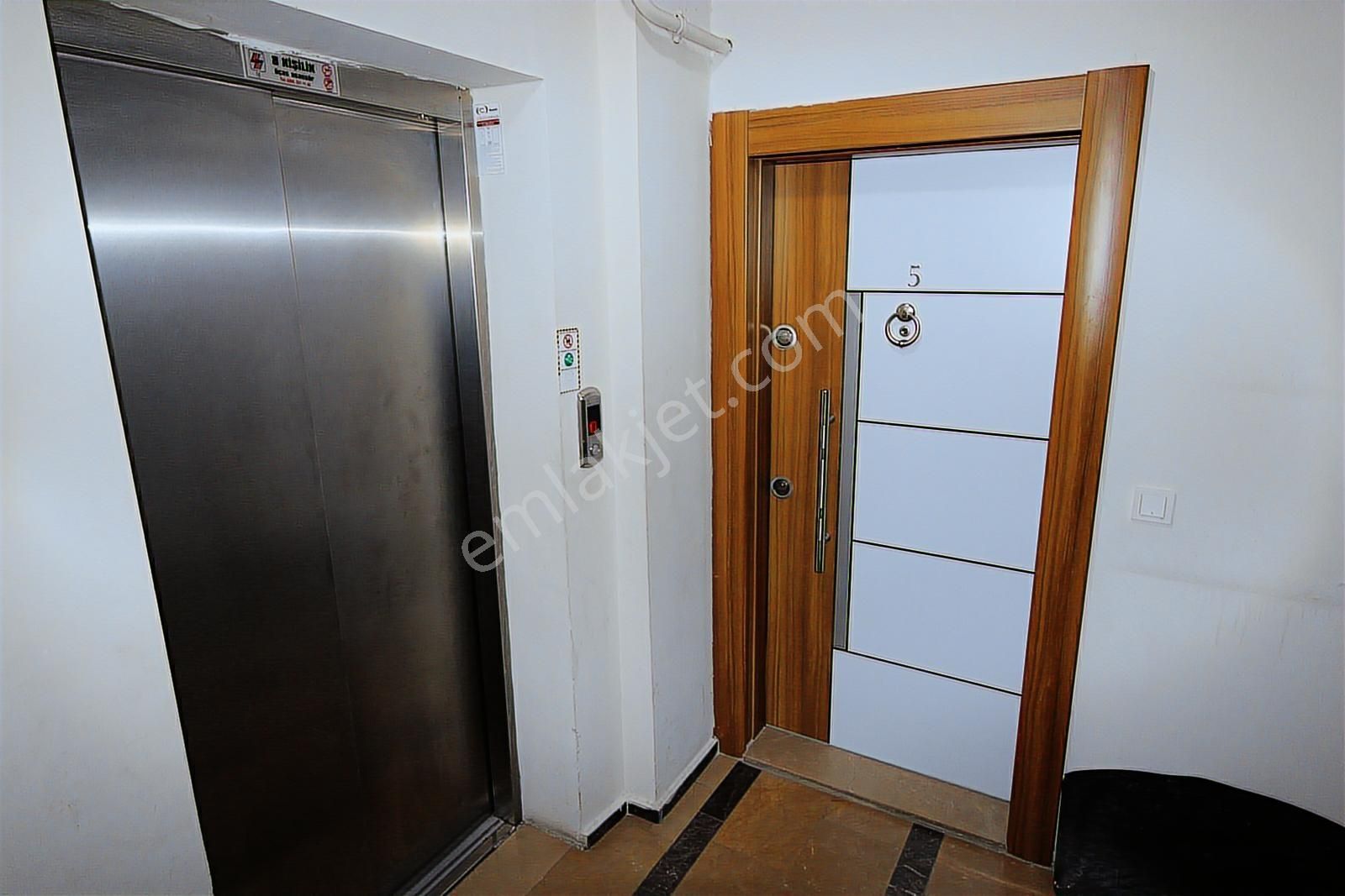 Merkezi Konum,gop Loj.jandarma Karşısı Dubleks 4+1 Satılık Daire - Görsel 5