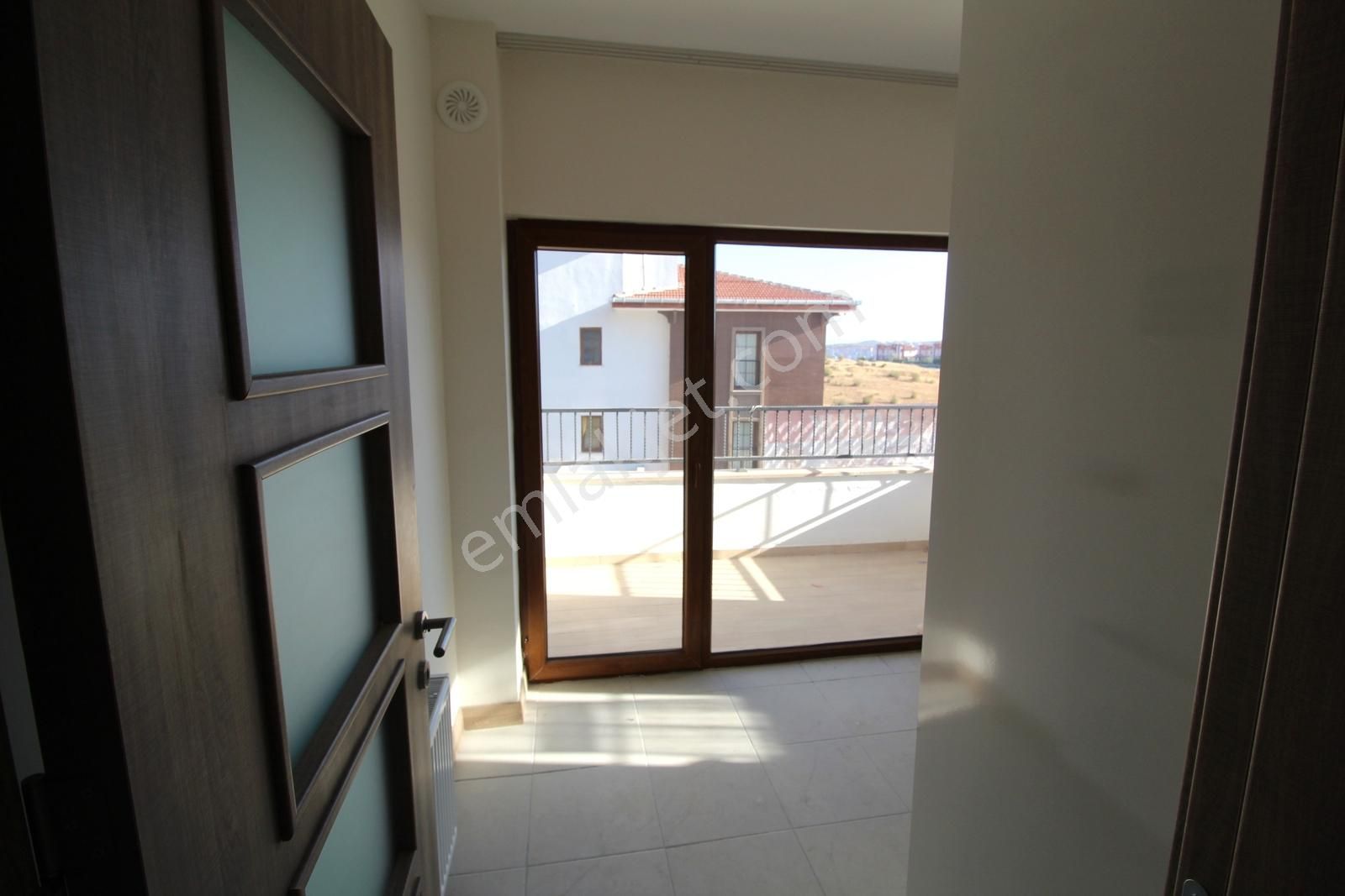 Kuvay-ı Milliye Toki 1.etap 2+1 Ara Kat Kiralık Daire - Görsel 20