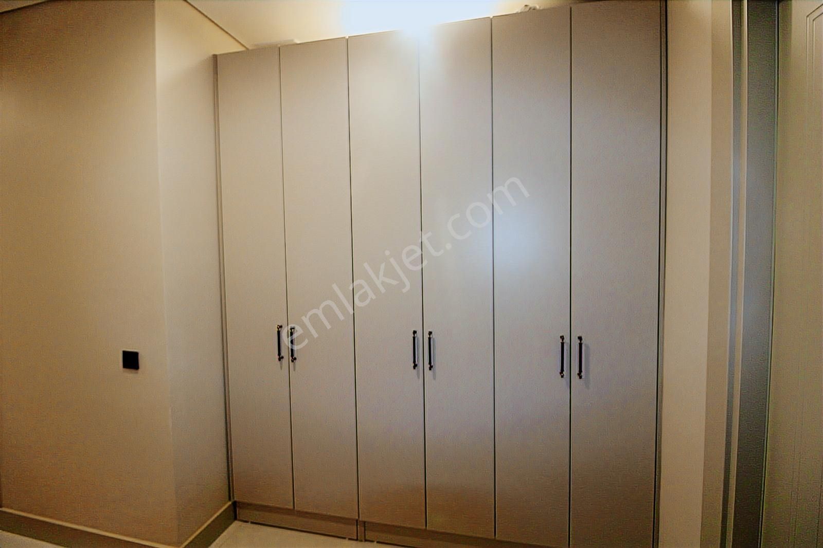 Emlak Konut Sitesinde Bahçe Katı 3+1 Satılık Daire - Görsel 23