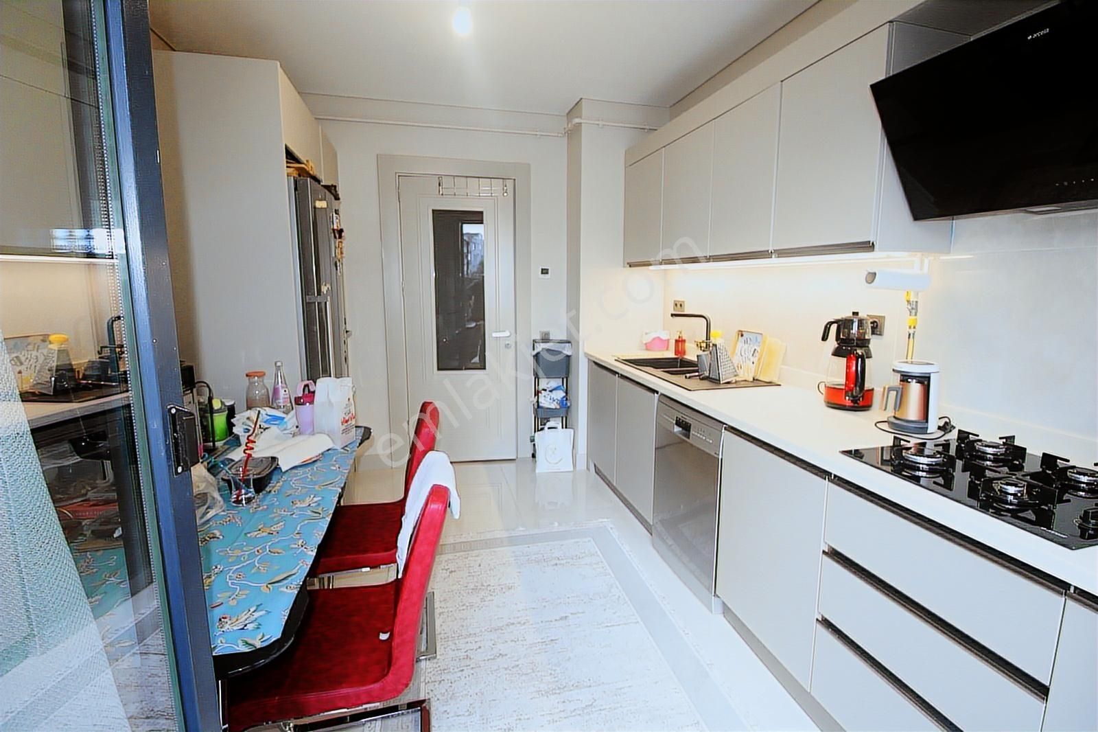 Emlak Konut Sitesinde Bahçe Katı 3+1 Satılık Daire - Görsel 34