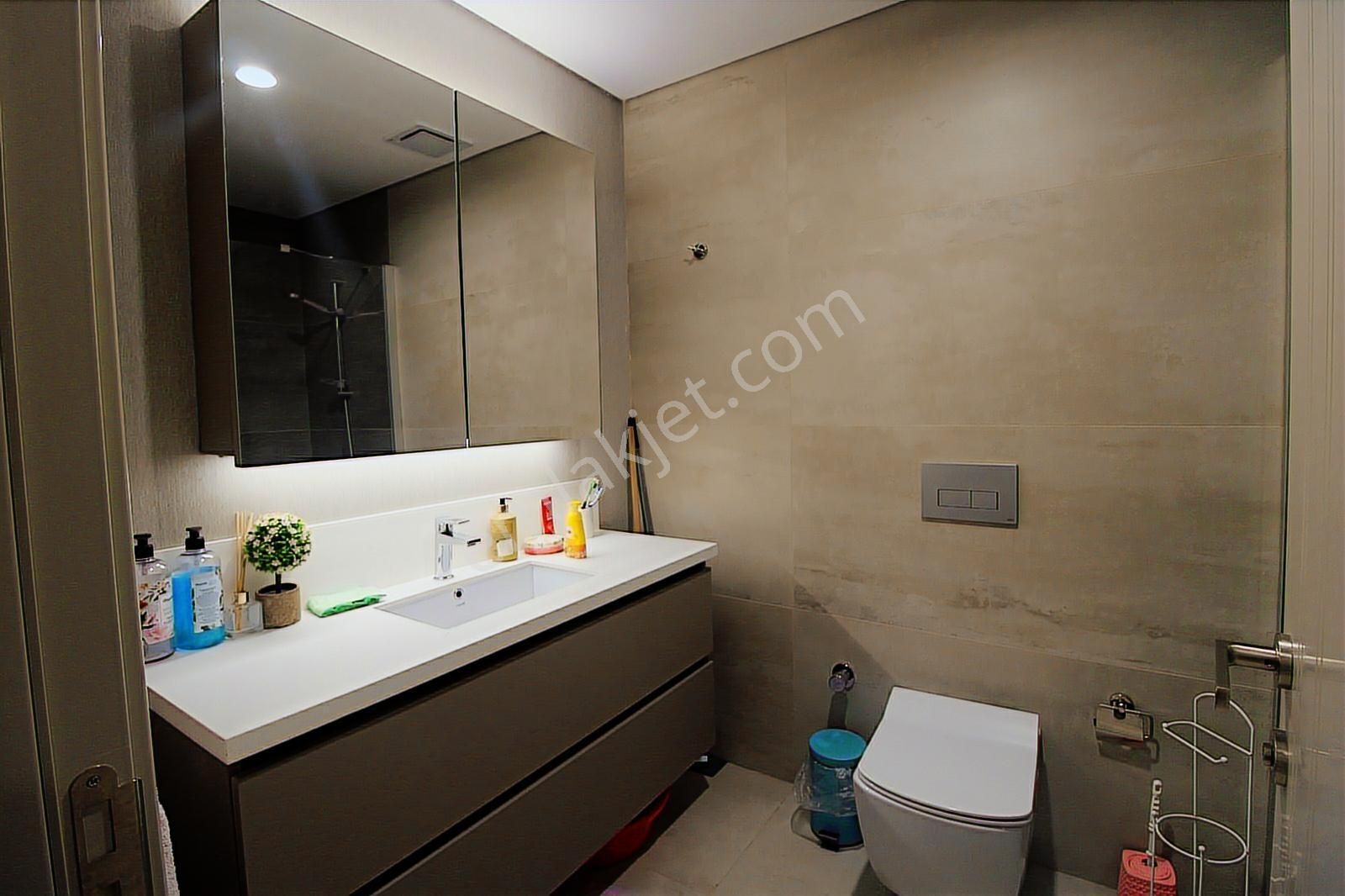 Emlak Konut Sitesinde Bahçe Katı 3+1 Satılık Daire - Görsel 14