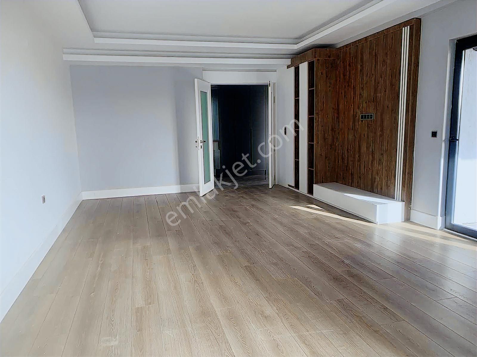 Yön Gayrimenkulden Twin Towers'da 3+1 Satılık Daire - Görsel 18