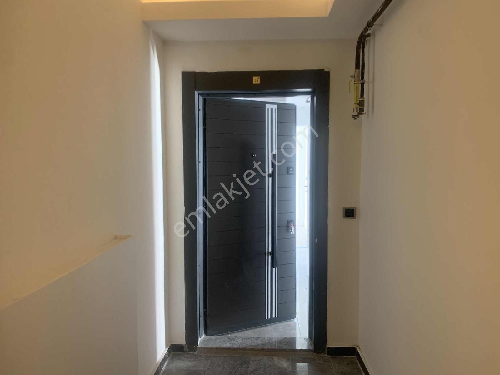 Yön Gayrimenkulden Twin Towers'da 3+1 Satılık Daire - Görsel 9
