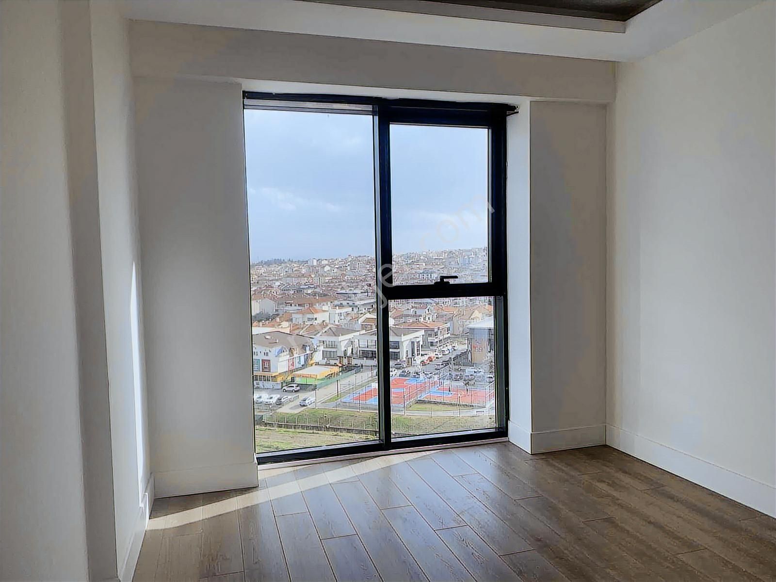Yön Gayrimenkulden Twin Towers'da 3+1 Satılık Daire - Görsel 11