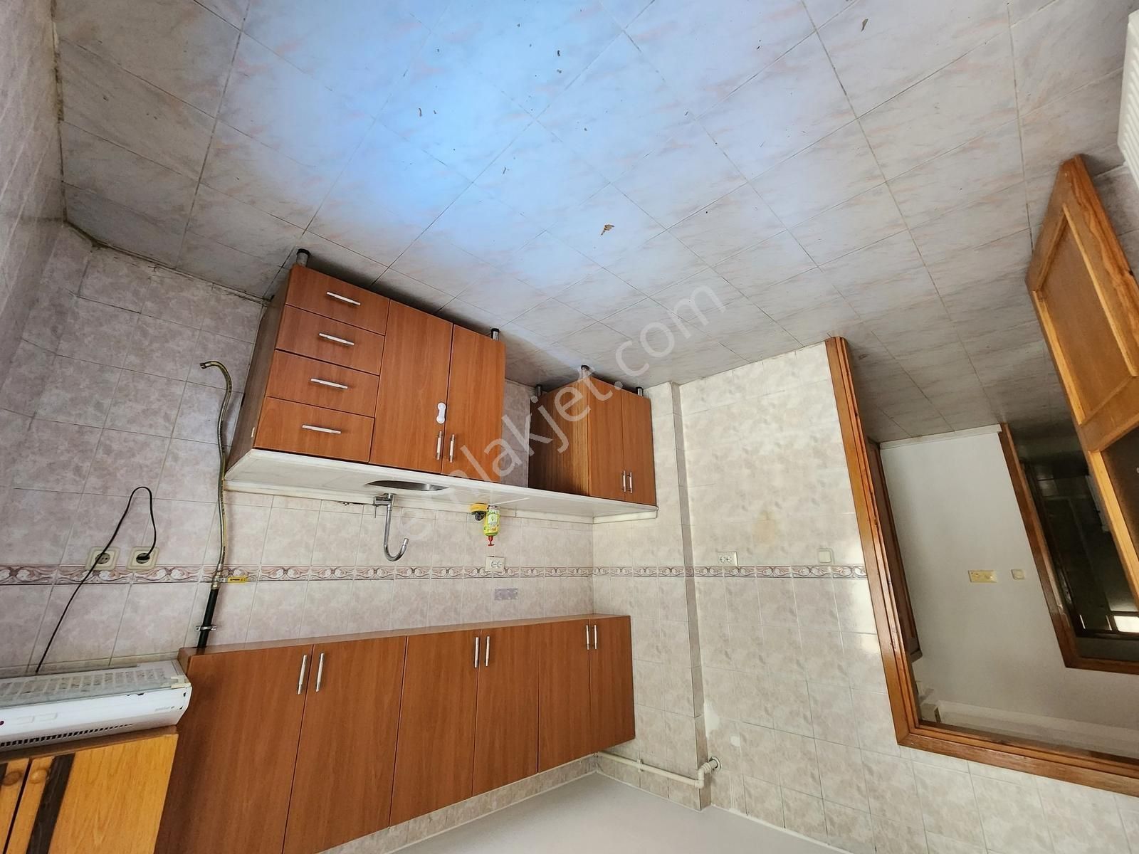 Ana Cadde Site İçi Metro 3dk. Geniş Ferah 110m2 Net 2+1 Kiralık - Görsel 25