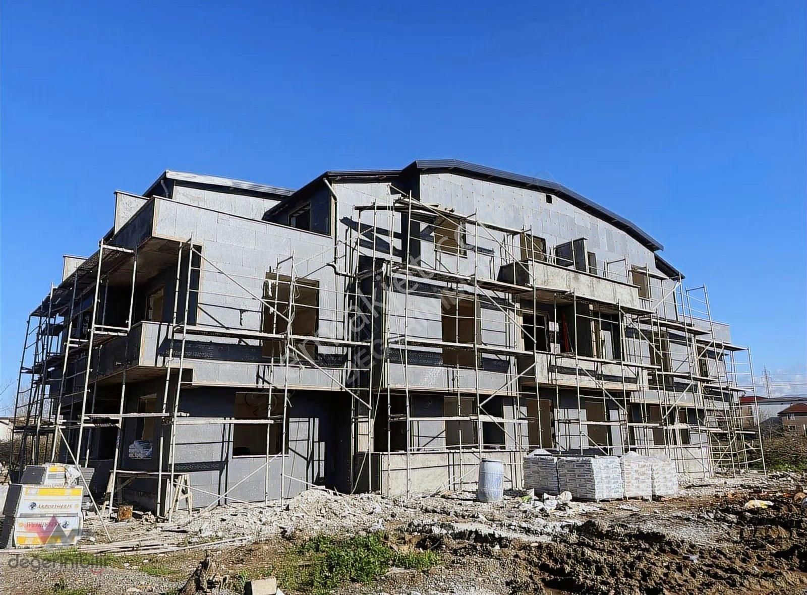 Kartepe Köseköy Merkez - Kapalı Havuzun Arkasında Satılık 2+1 - Görsel 7