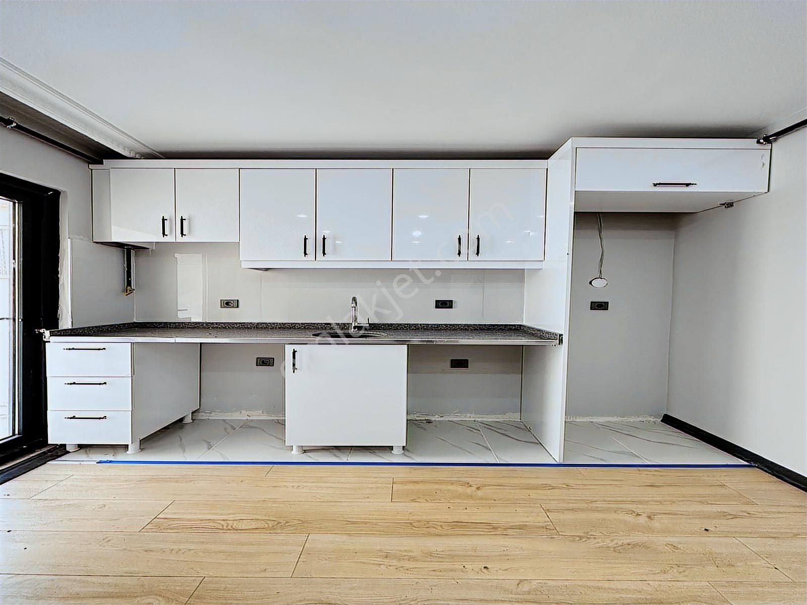 Yenikent Mah Göçmen Mahallesinde Sıfır 2+1 110m² Sıfır Ara Kat!! - Görsel 14