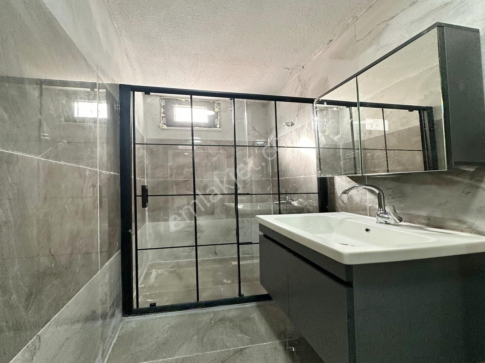 Yenikent Mah. Göçmen Mahallesinde | Sıfır | 110m² | Ara Kat 2+1 - Görsel 7