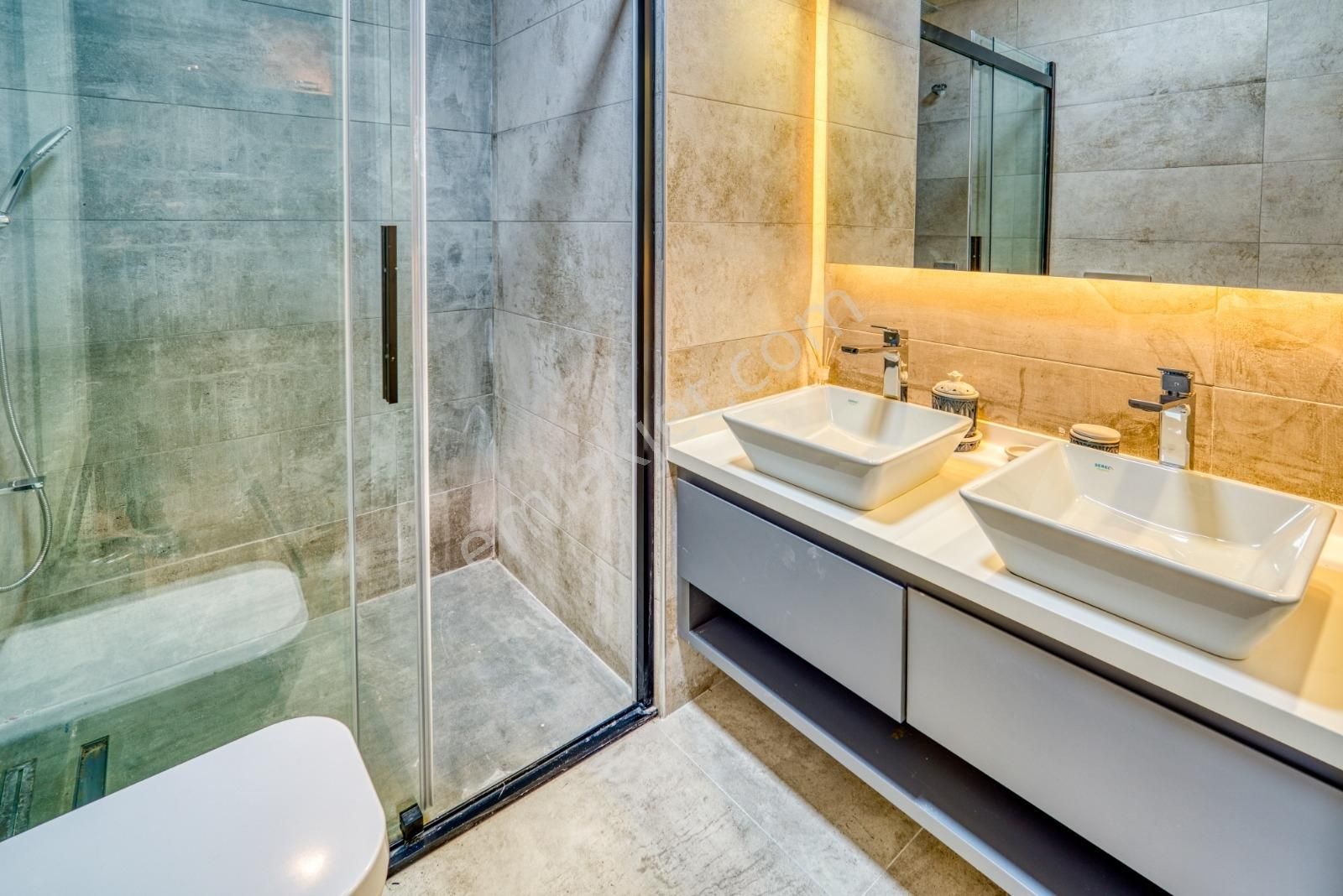Ödüllü Projede ! 4+1 Yerden Isıtmalı Yüzme Havuzlu Geniş M² Site - Görsel 27