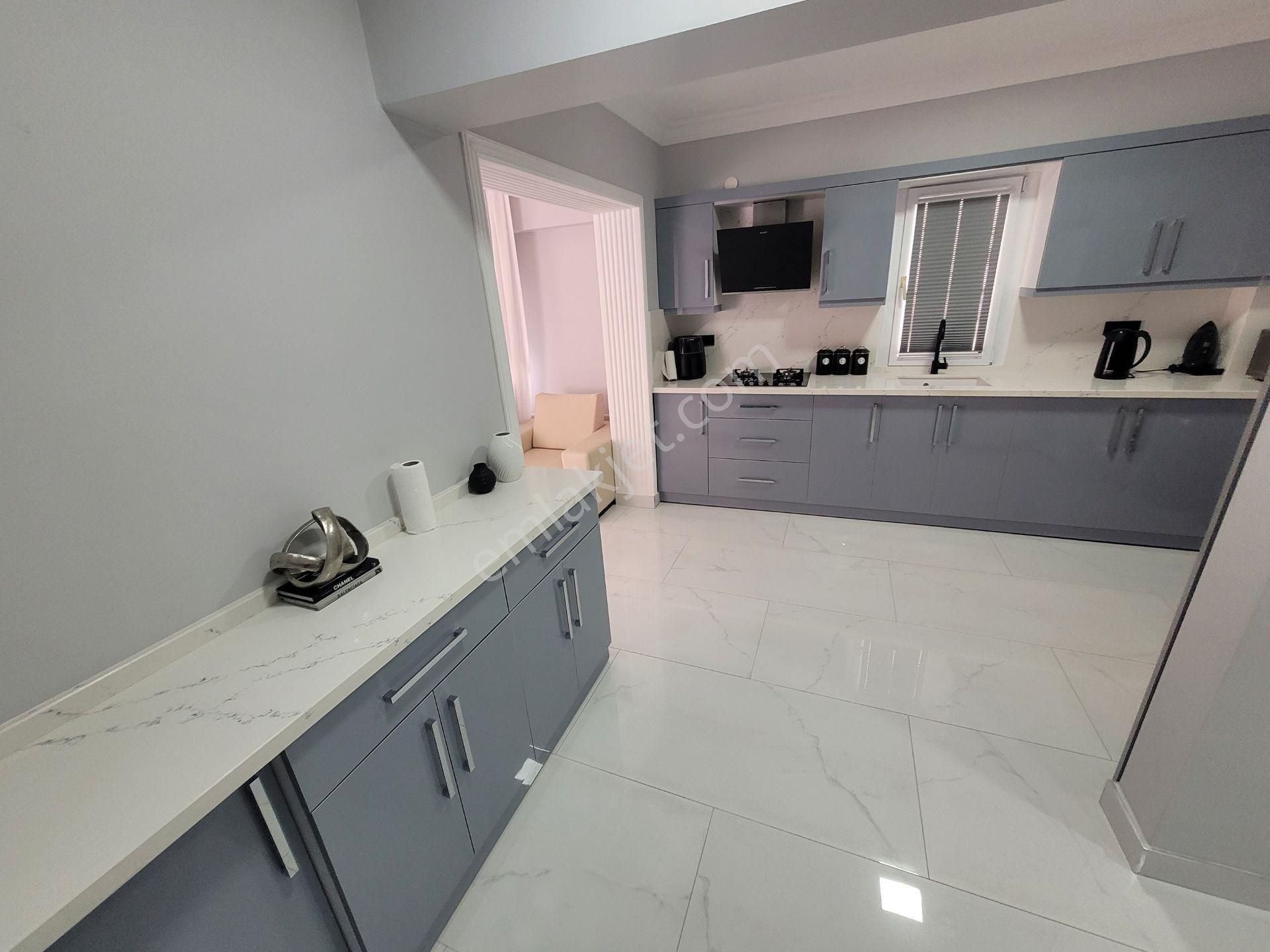 Didim Hisarda Havuzlu Tam Müstakil Deniz Manzaralı 4+1 Eşyalı Villa - Görsel 11