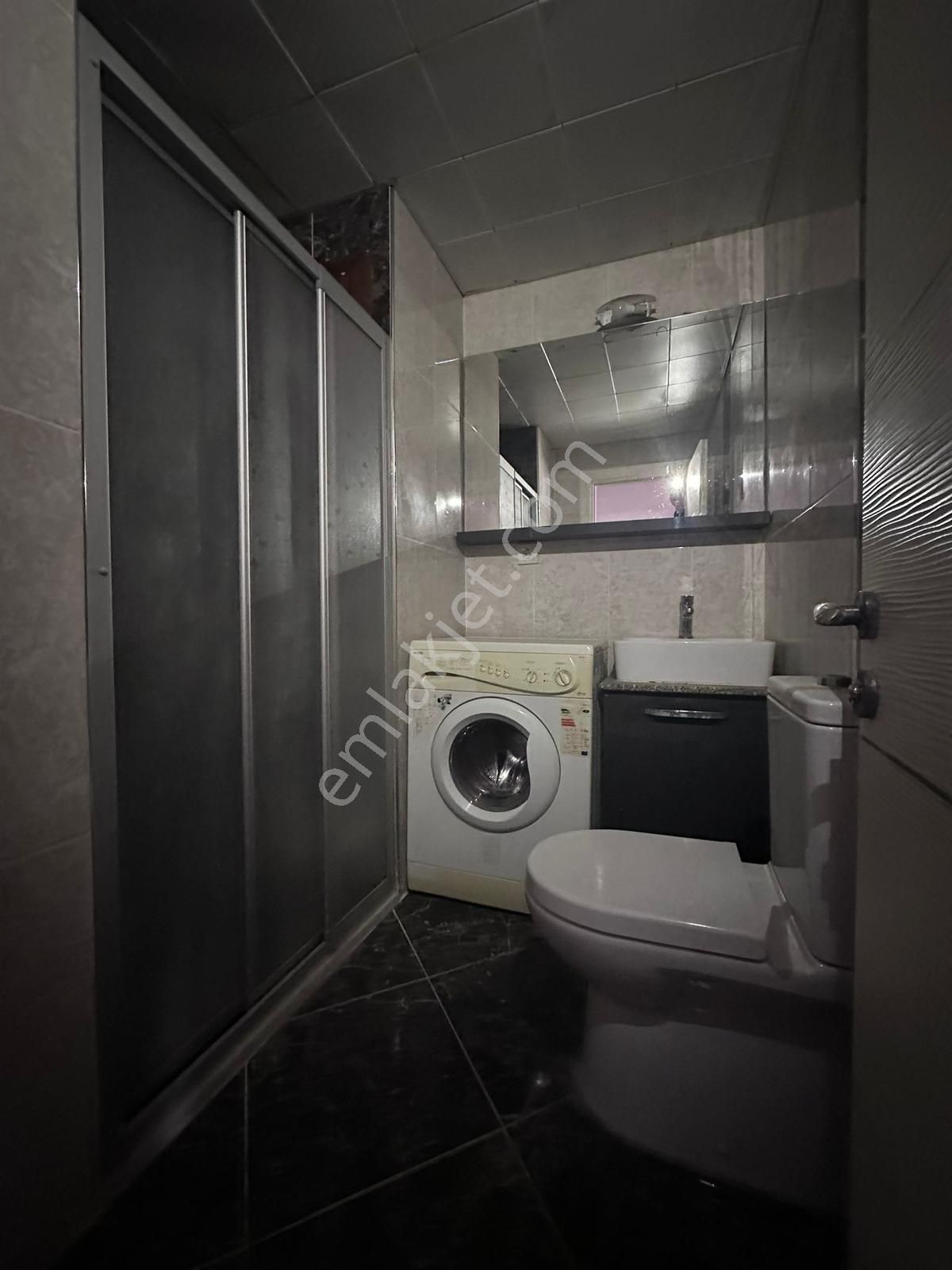 Remax Arma'dan Buca Kuruçeşme Mh' De Balkonlu Eşyalı 1+1 - Görsel 9