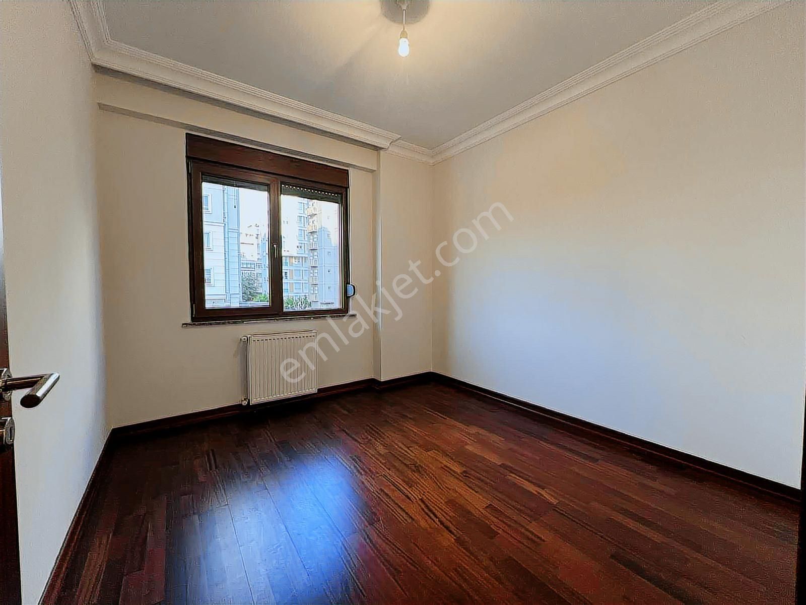 Göztepe Park Manzaralı Satılık 2+1 Boş Daire Balkonlu - Görsel 2