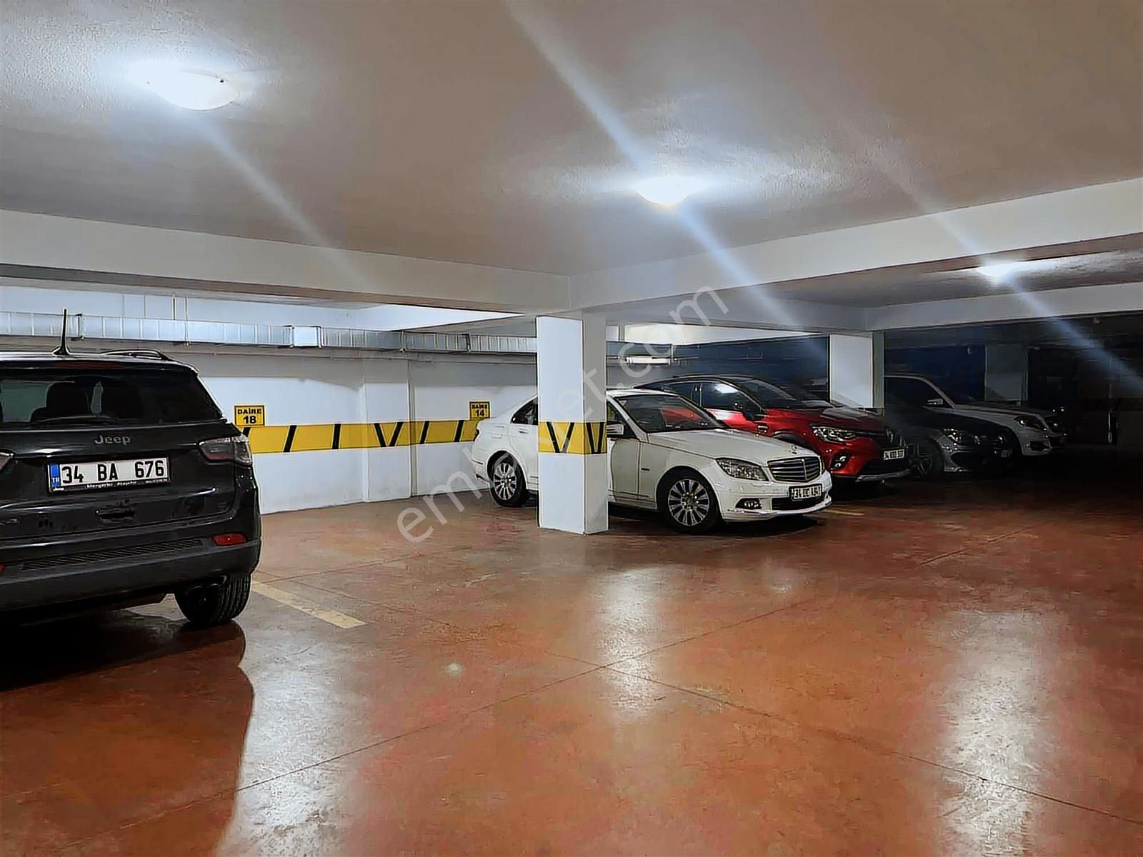 Göztepe Park Manzaralı Satılık 2+1 Boş Daire Balkonlu - Görsel 22