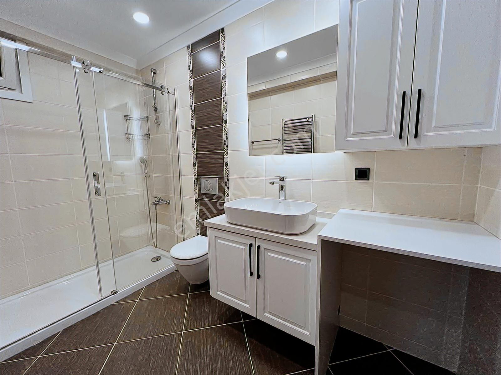 Göztepe Park Manzaralı Satılık 2+1 Boş Daire Balkonlu - Görsel 31