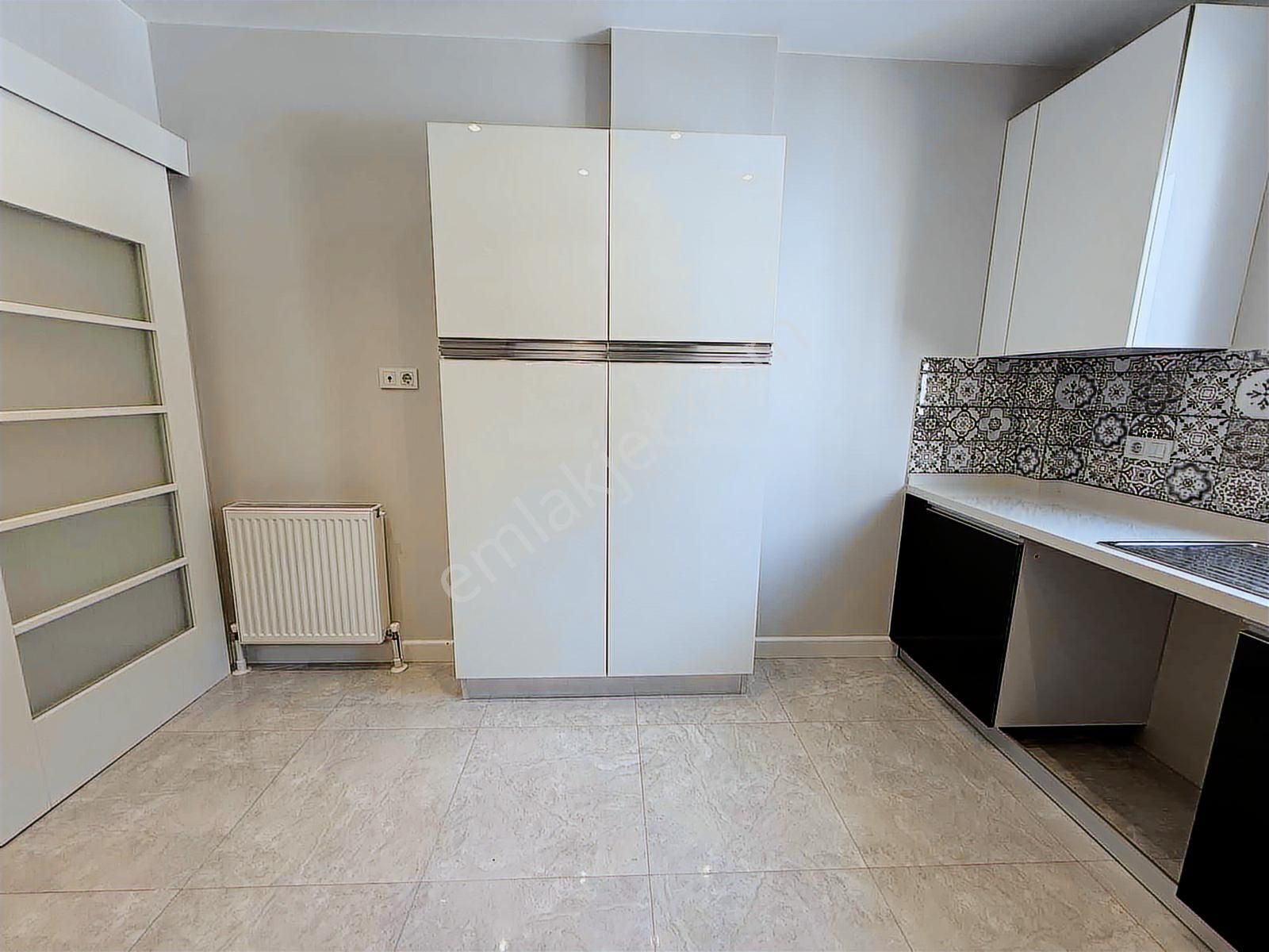 Alkaya'dan Suadiye Sahil'de Satılık 3+1 120m² Net Boş Daire - Görsel 20