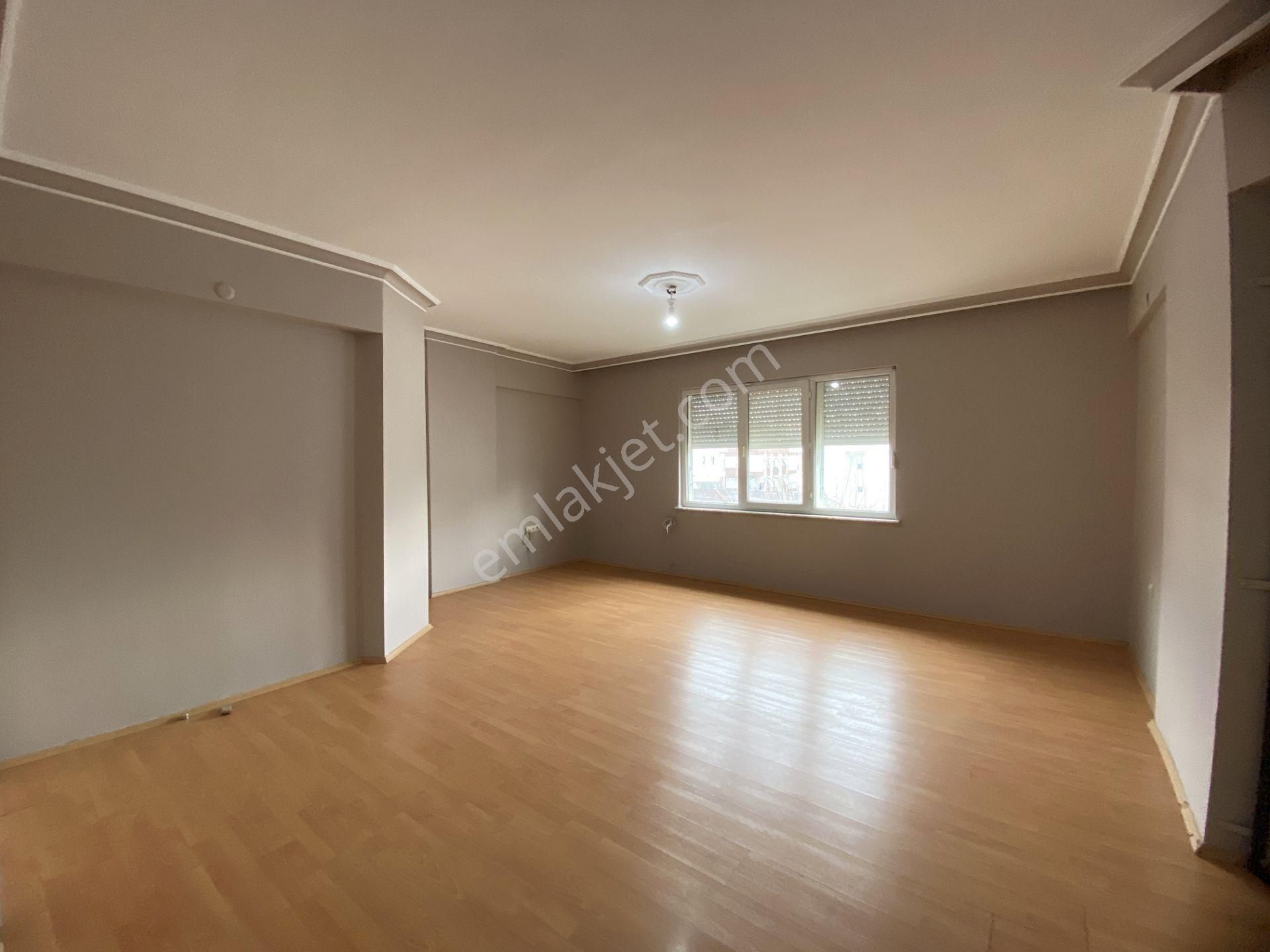 Etiler'de Krediye Uygun, Ana Cadde Yakını 2+1 Daire - Görsel 3