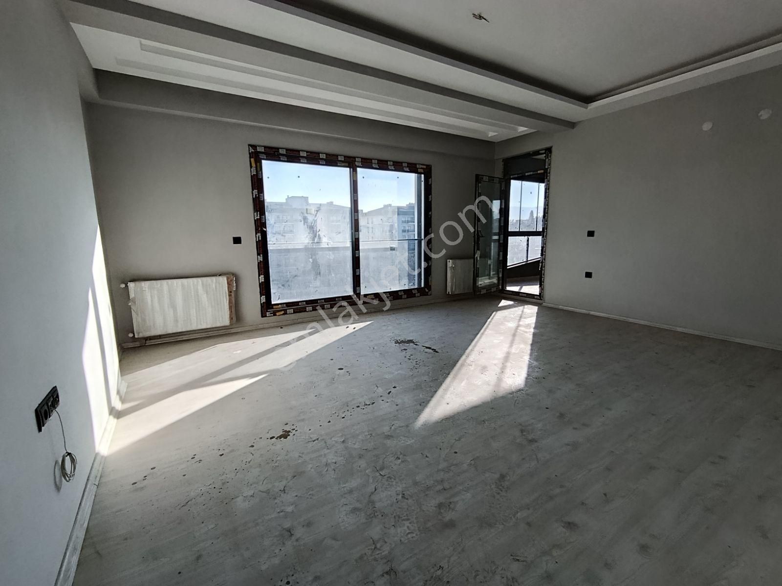 Turyap'tan Loca Garden Sitesinde Satılık 4+1 Dubleks Daire - Görsel 11