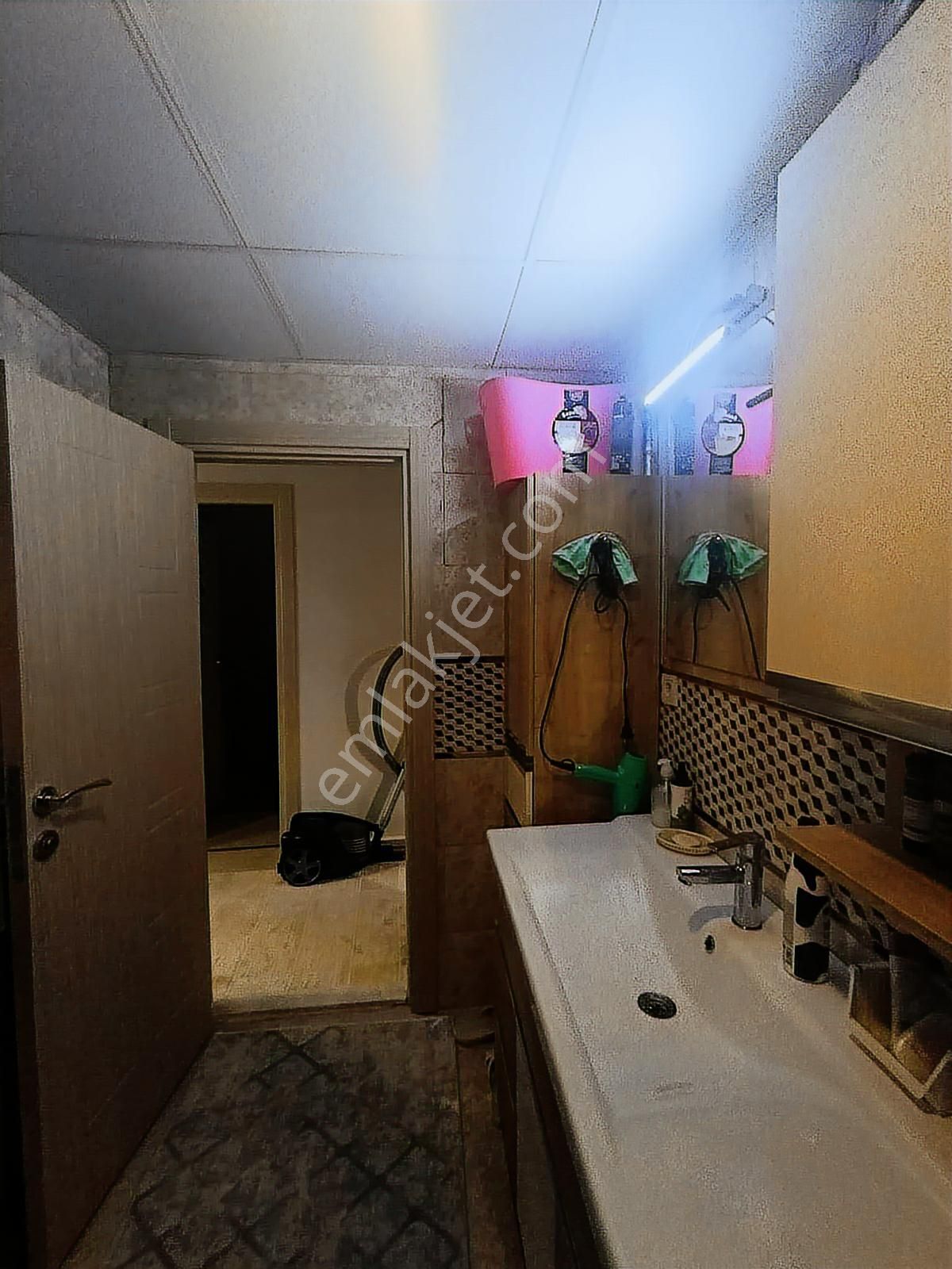 Net Emlaktan Bursa Caddesi Yakını Satılık 2+1 Daire - Görsel 22