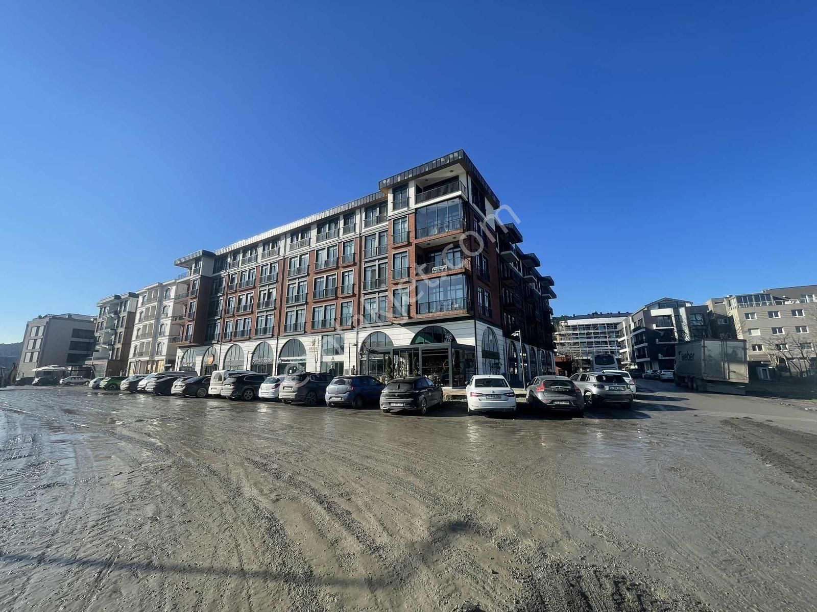 Model Göktürk Sitesinde 3+1 Kiralık Lüks Daire - Görsel 3