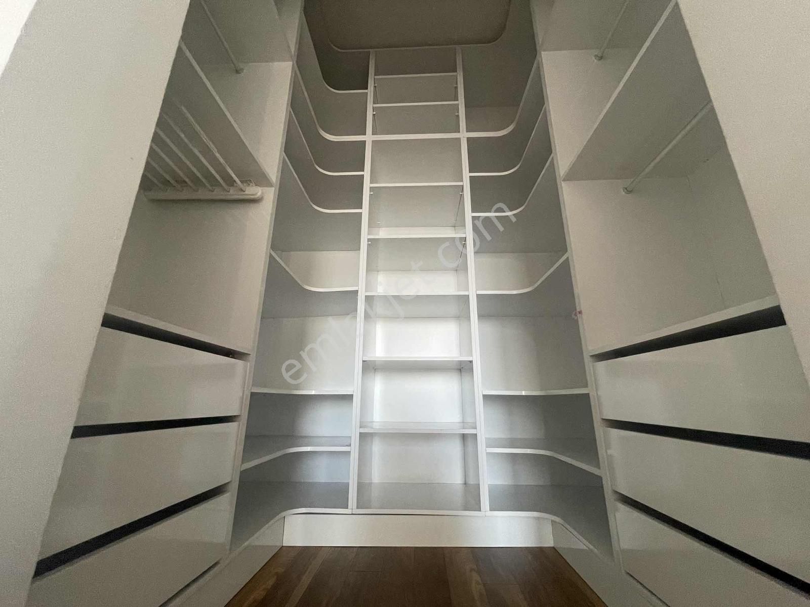 Model Göktürk Sitesinde 3+1 Kiralık Lüks Daire - Görsel 19